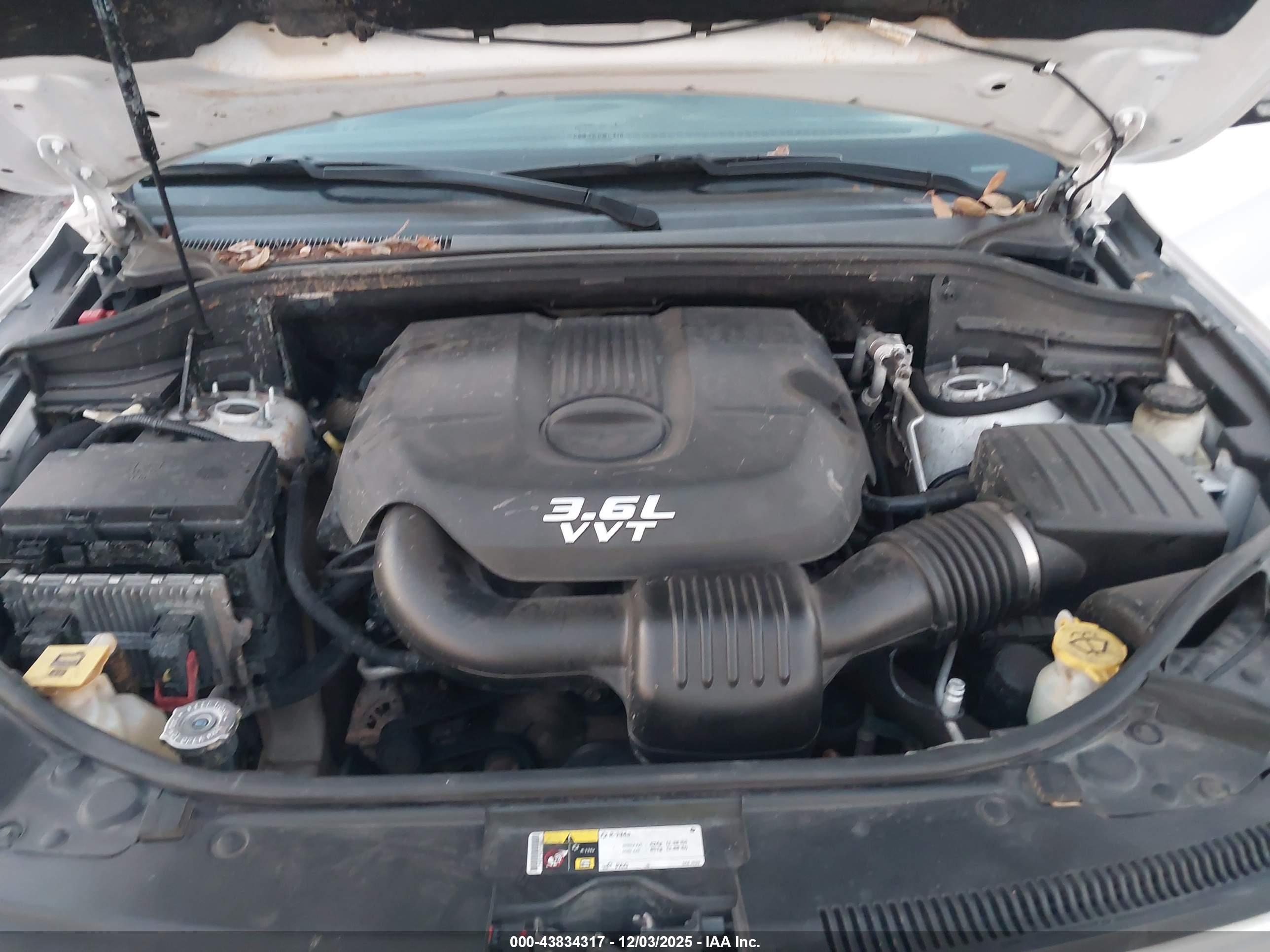 JEEP GRAND image 10