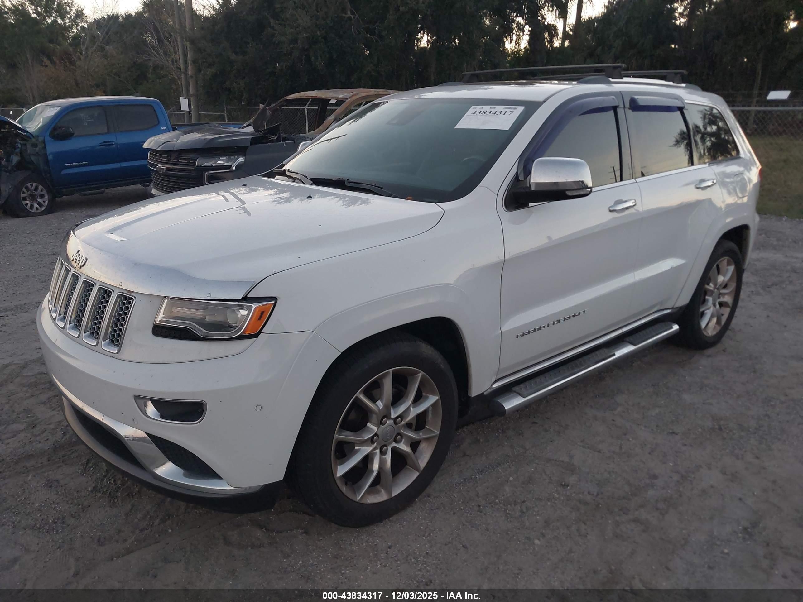 JEEP GRAND image 2