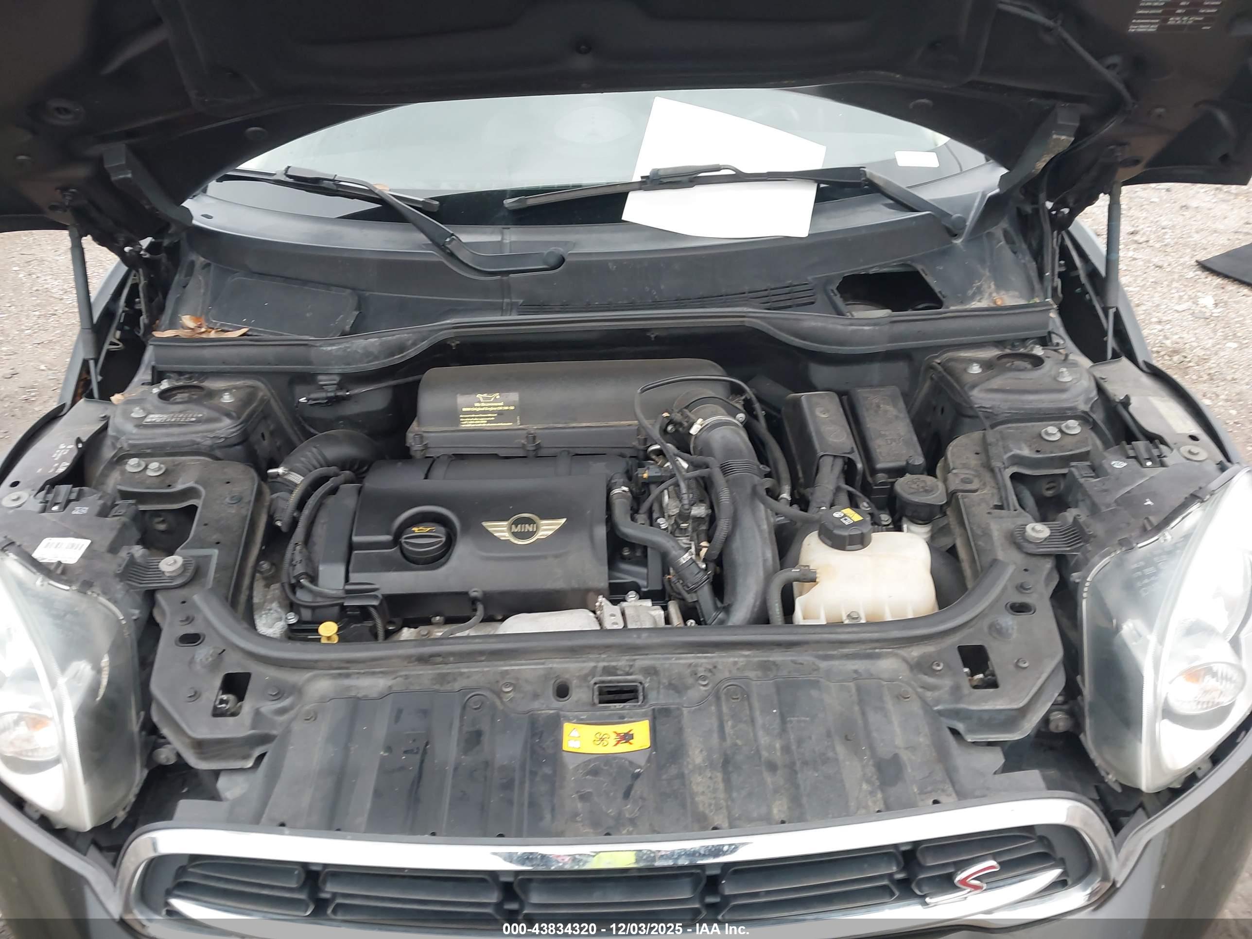 MINI COUNTRYMAN image 10