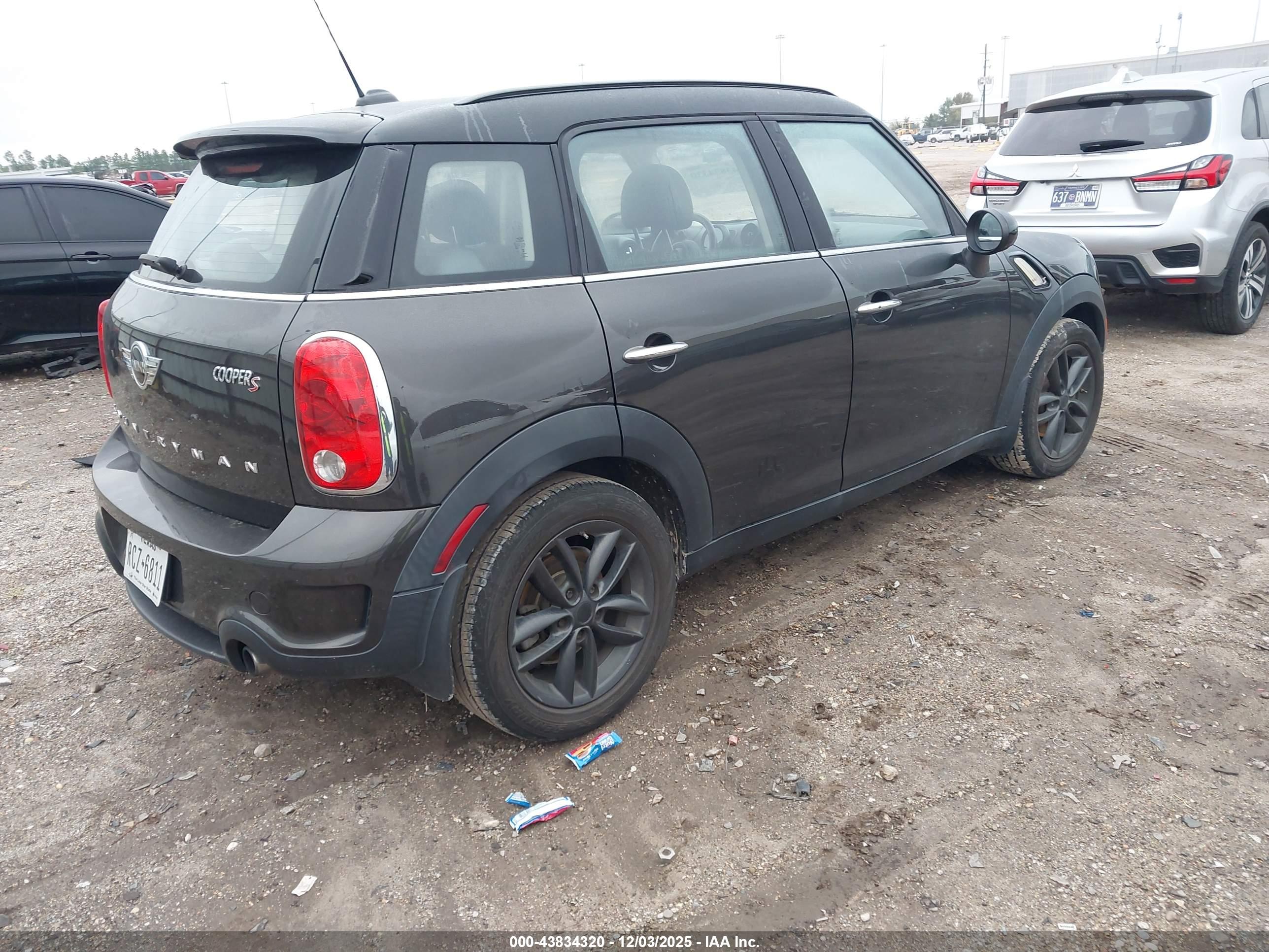 MINI COUNTRYMAN image 4