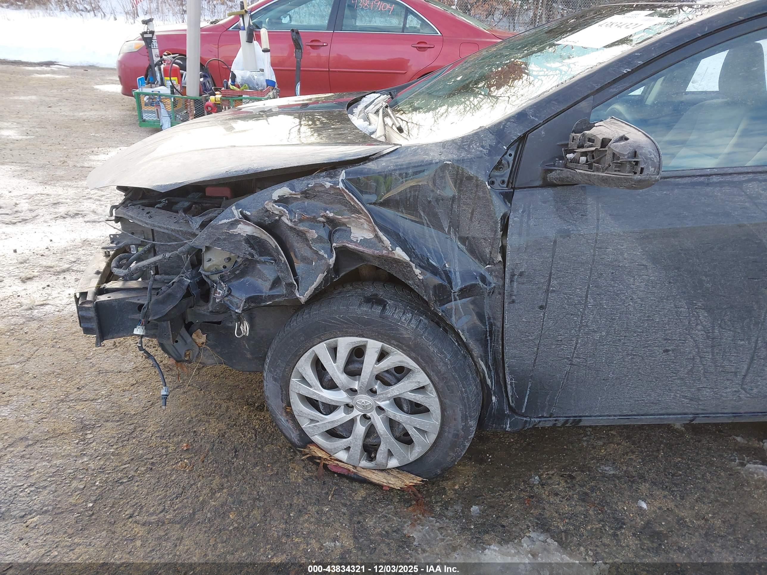 TOYOTA COROLLA image 6