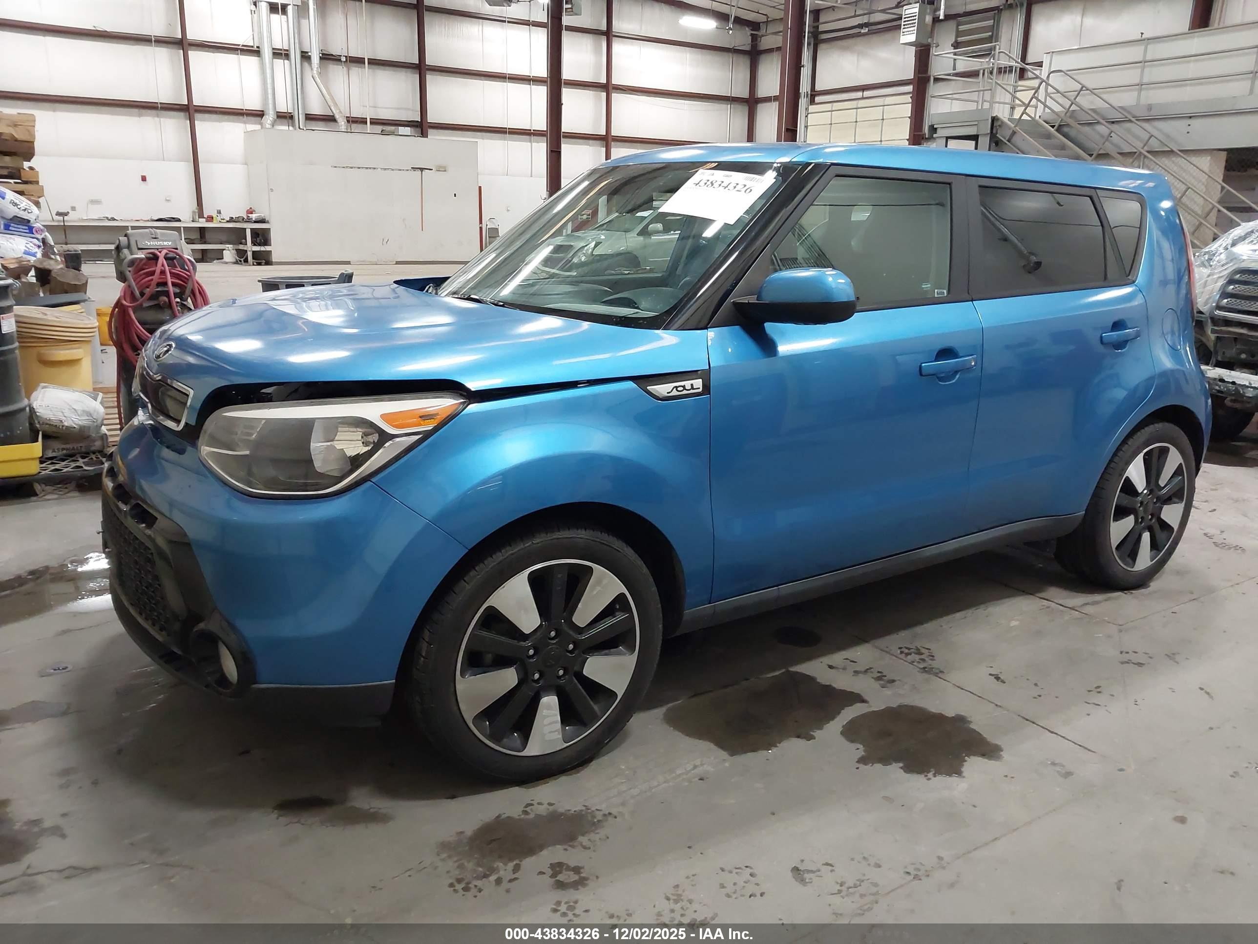 KIA SOUL image 2