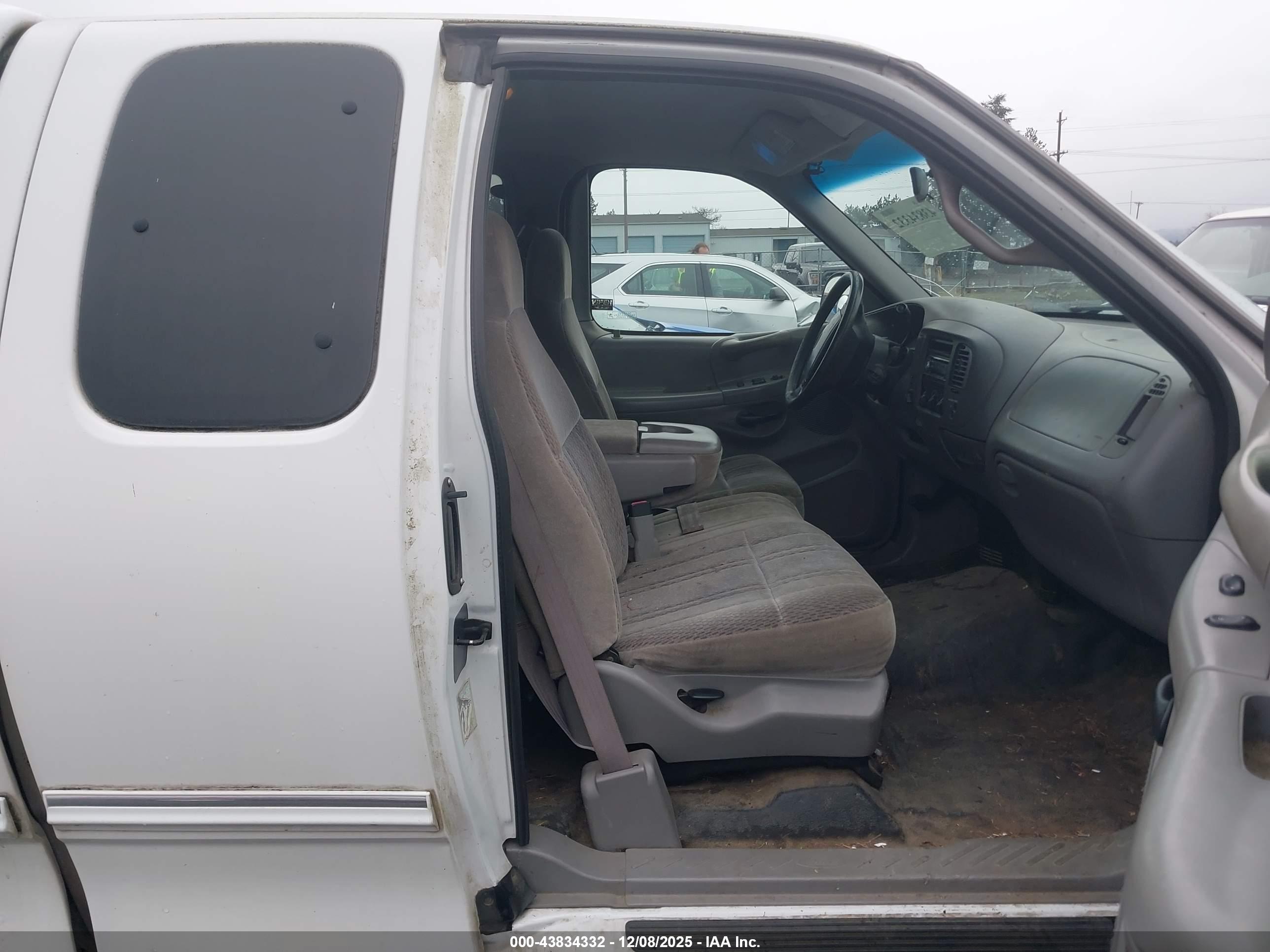 FORD F-250 image 5