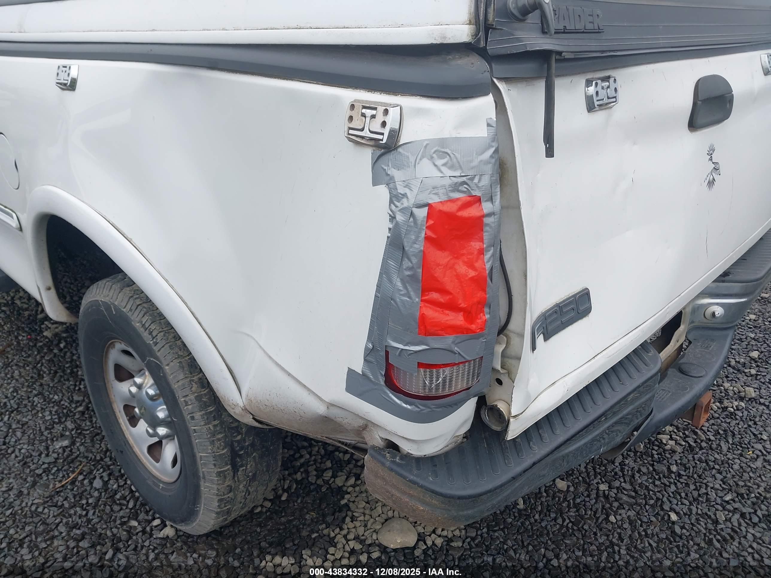 FORD F-250 image 6