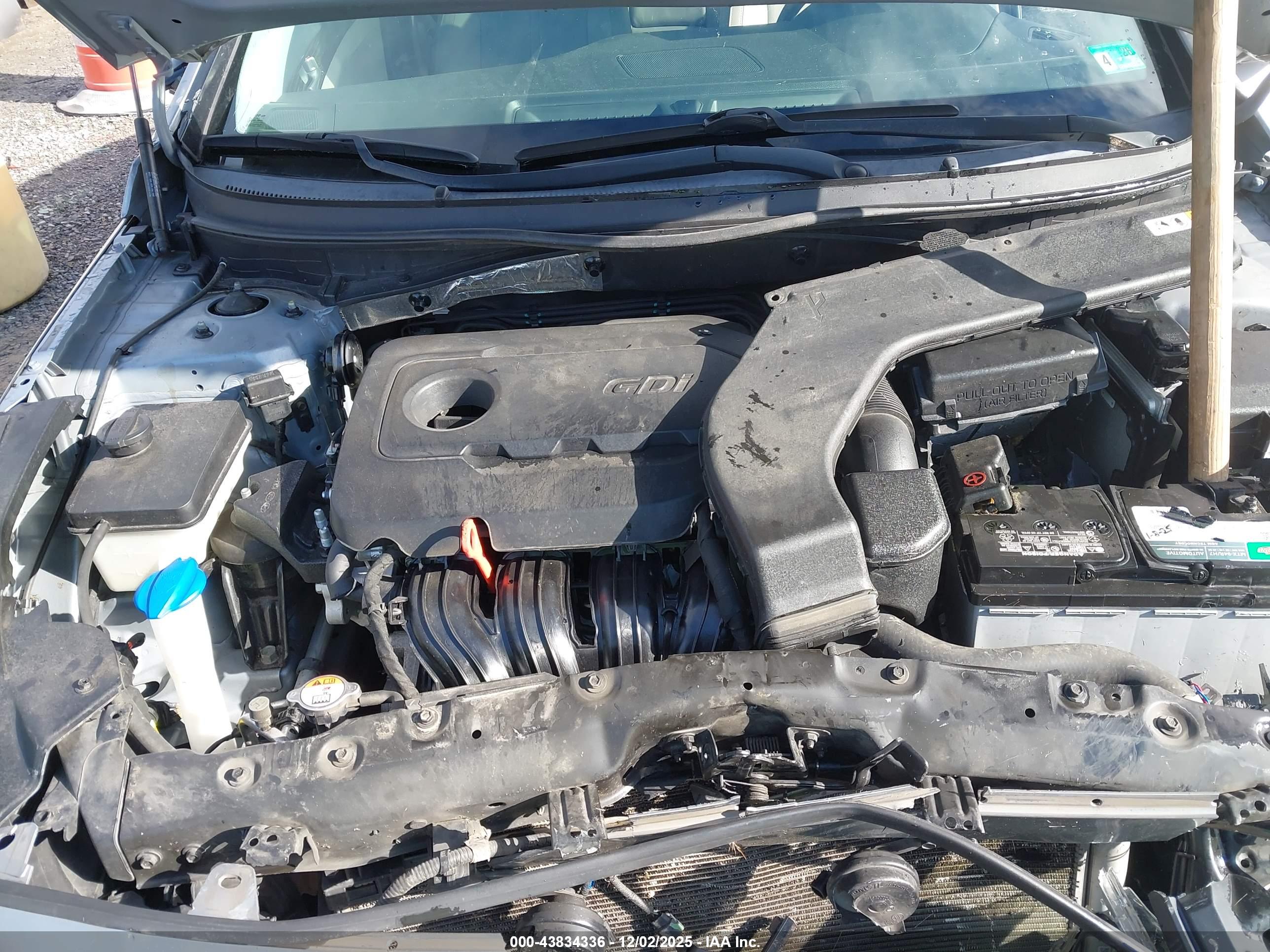 HYUNDAI SONATA image 10