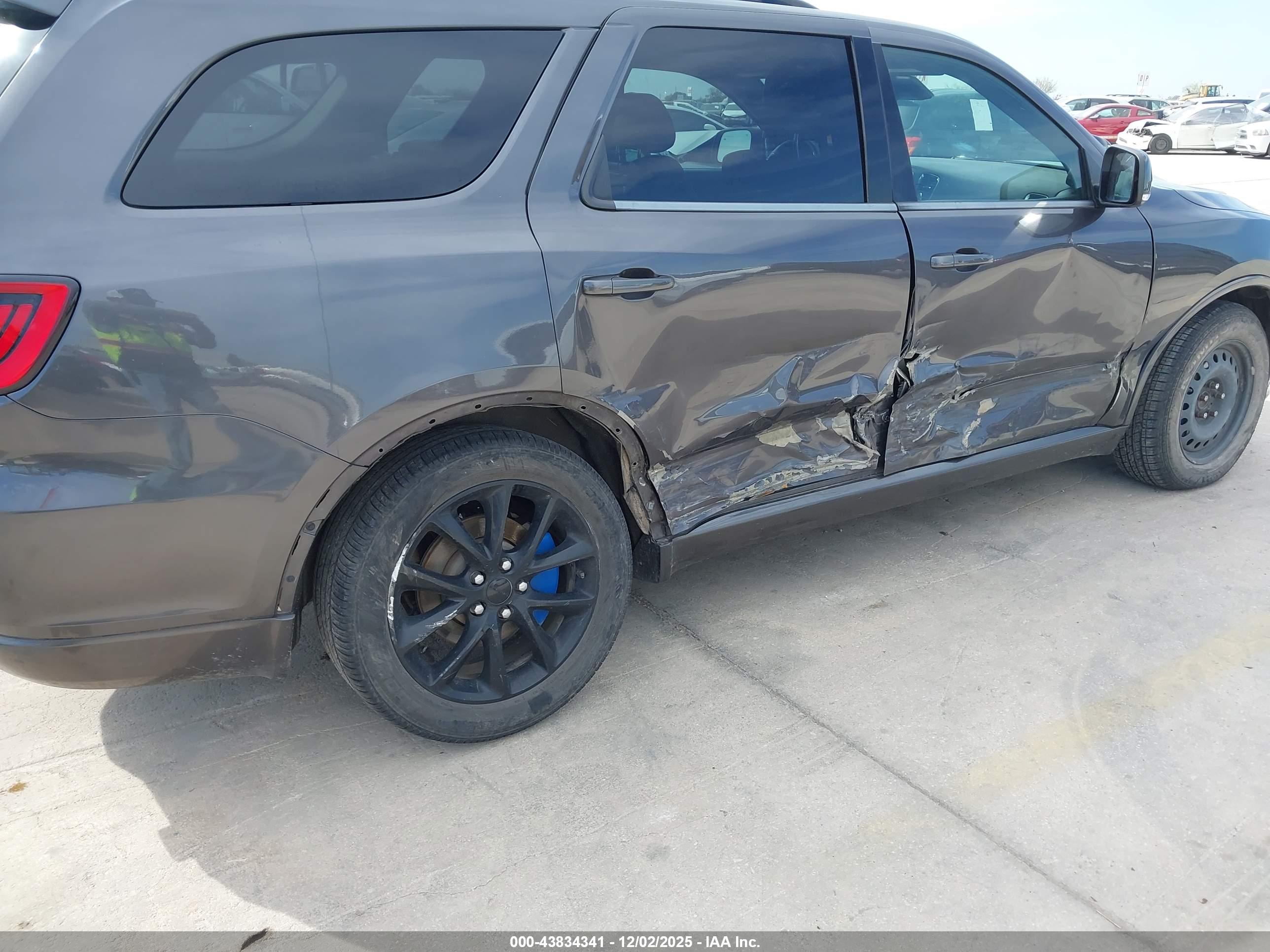 DODGE DURANGO image 6