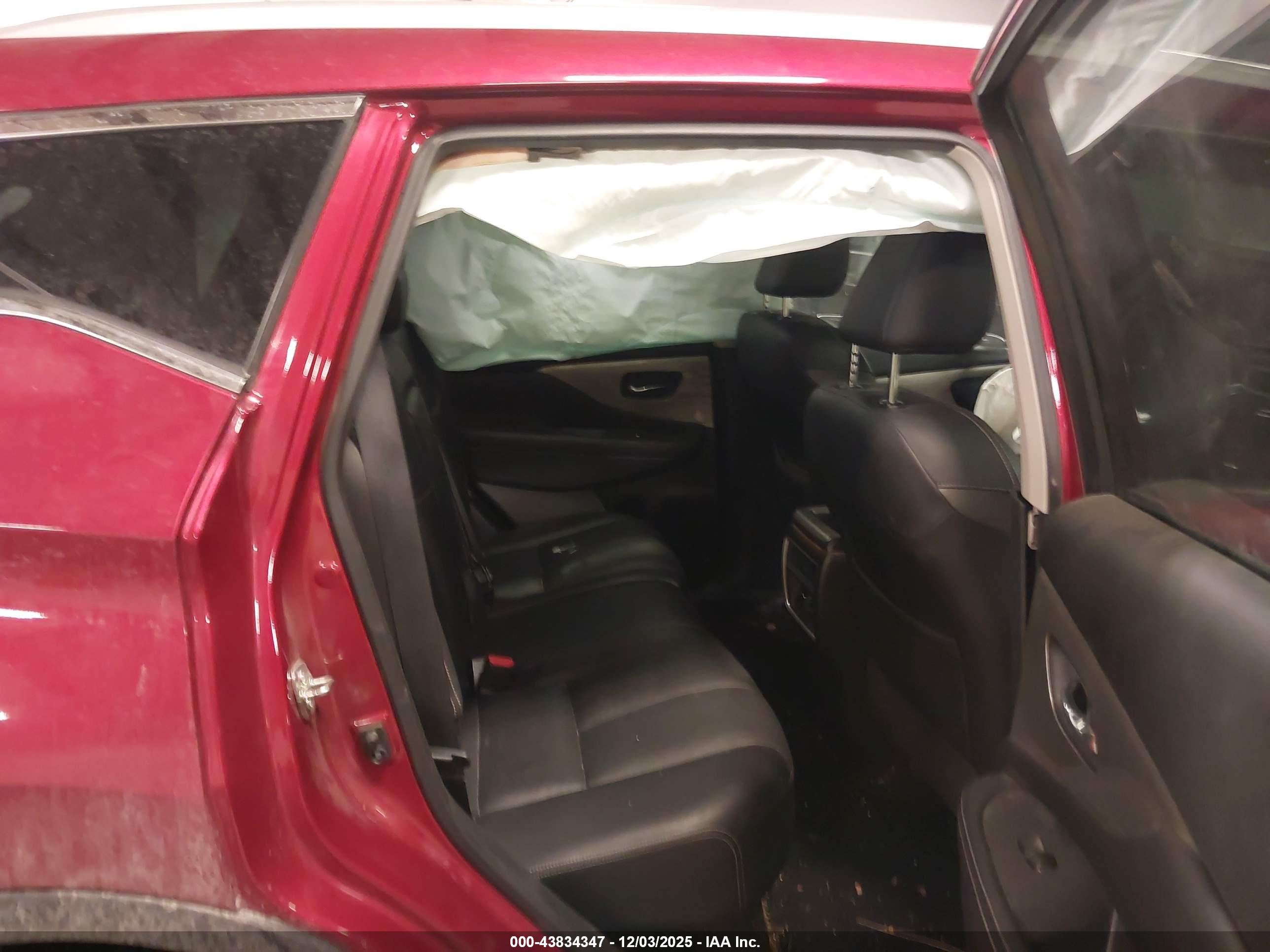 NISSAN MURANO image 8