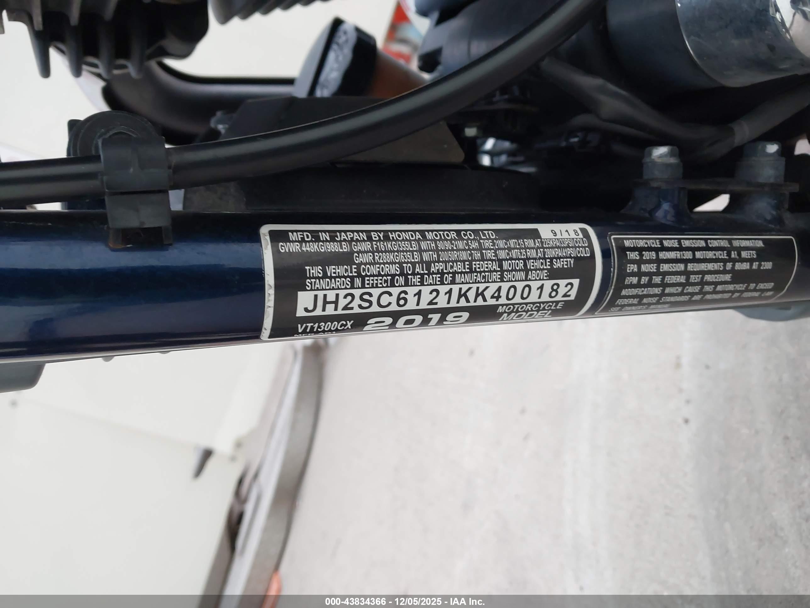 HONDA VT1300 image 10