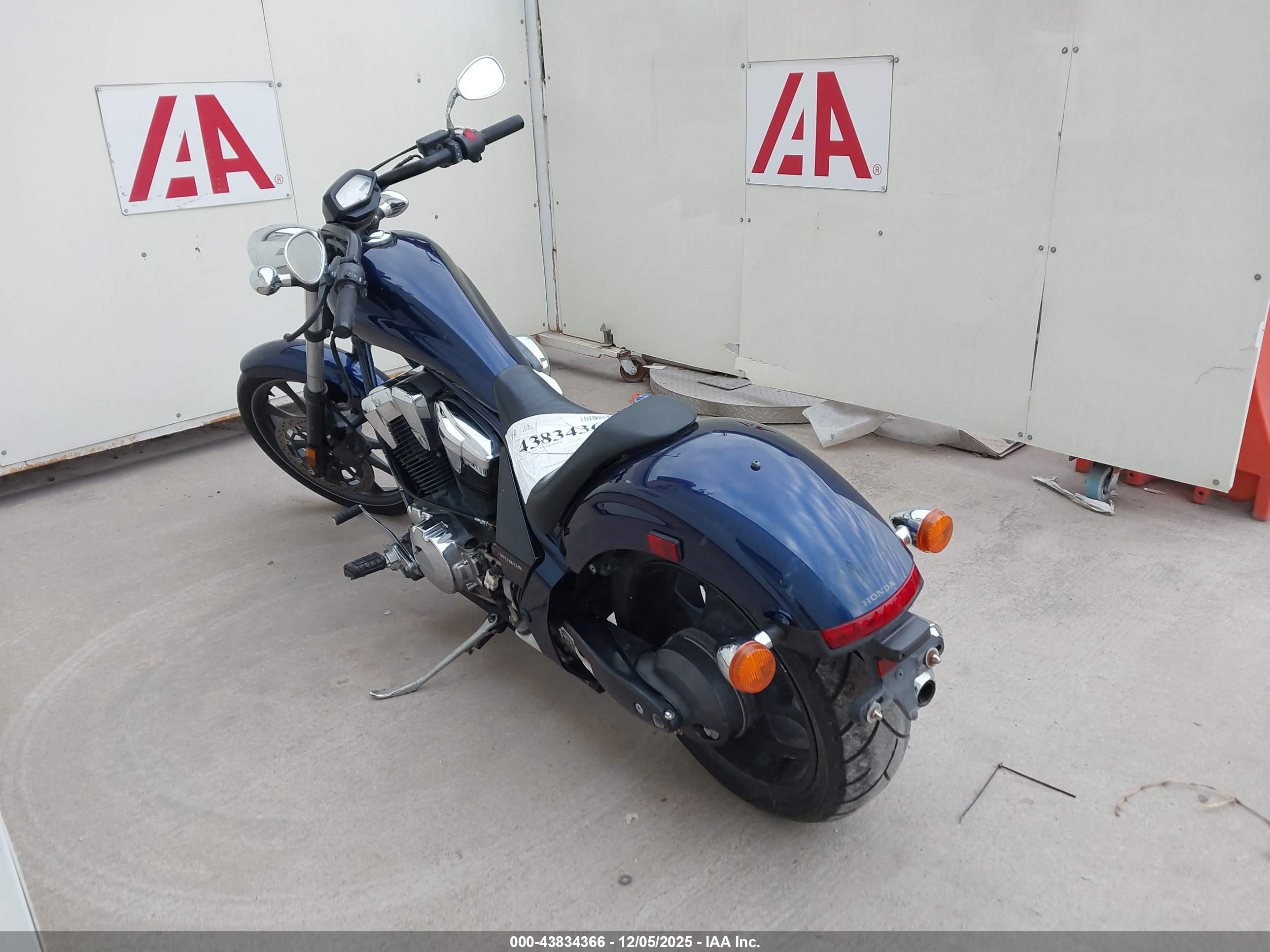 HONDA VT1300 image 3