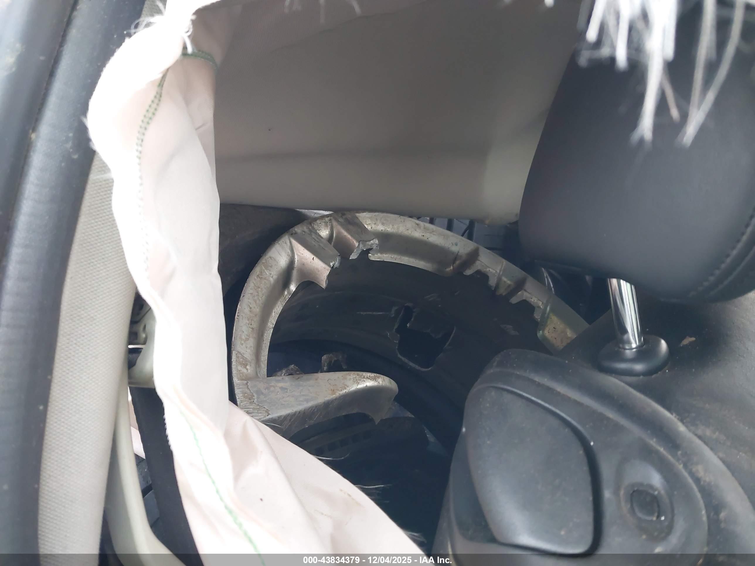 INFINITI G37 image 8