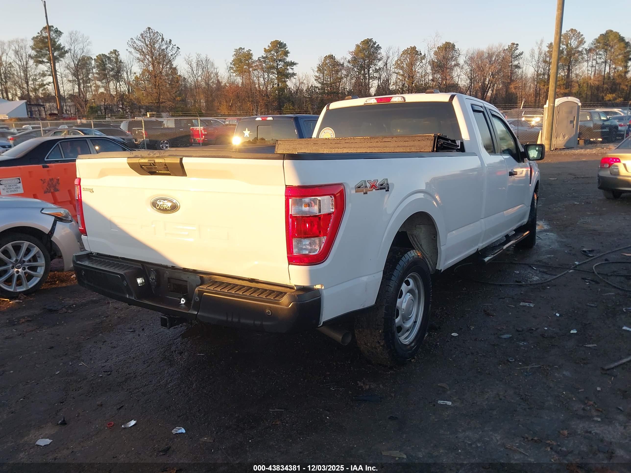 FORD F-150 image 4