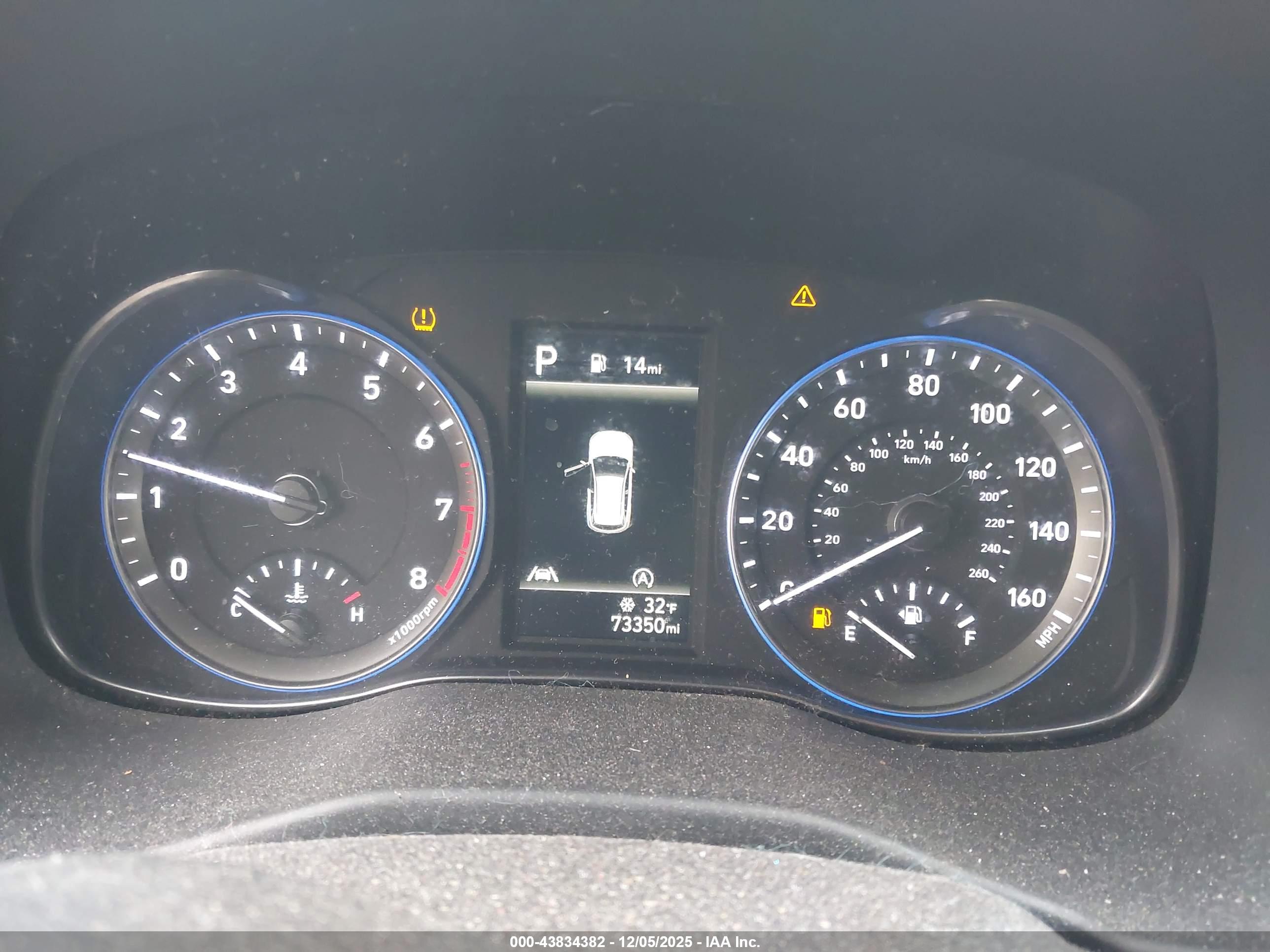 HYUNDAI KONA image 7