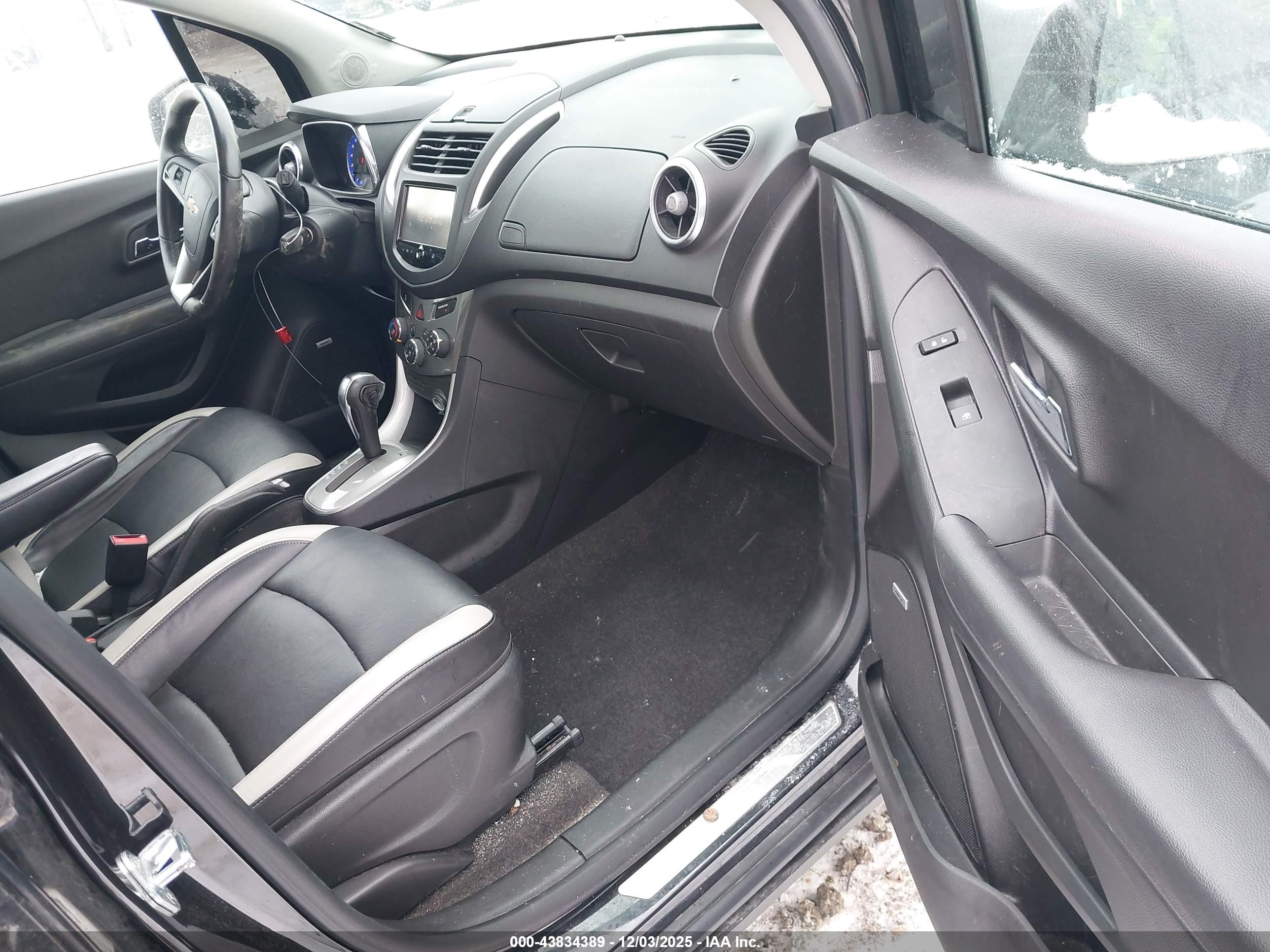 CHEVROLET TRAX image 5
