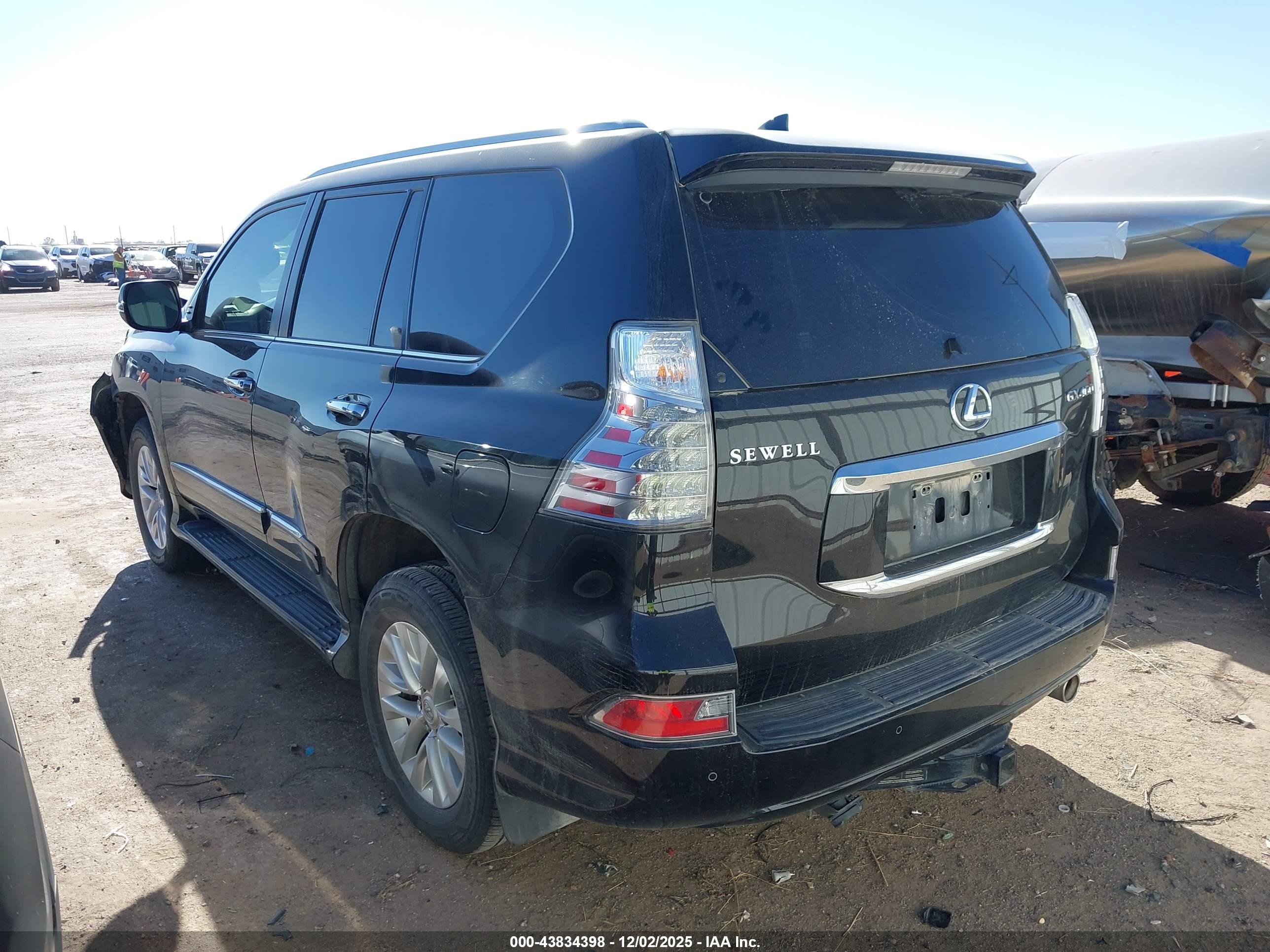 LEXUS GX image 3