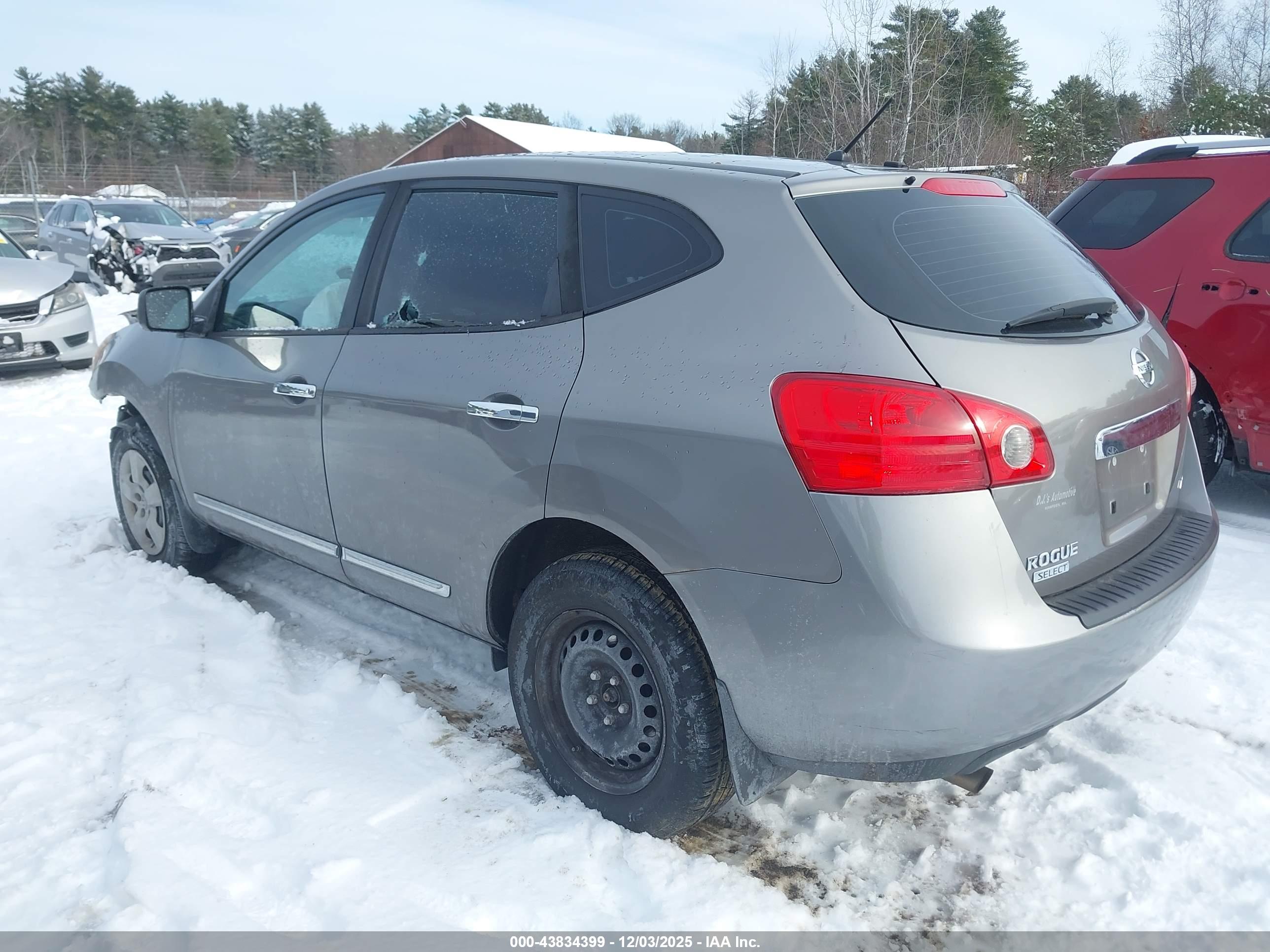 NISSAN ROGUE image 3