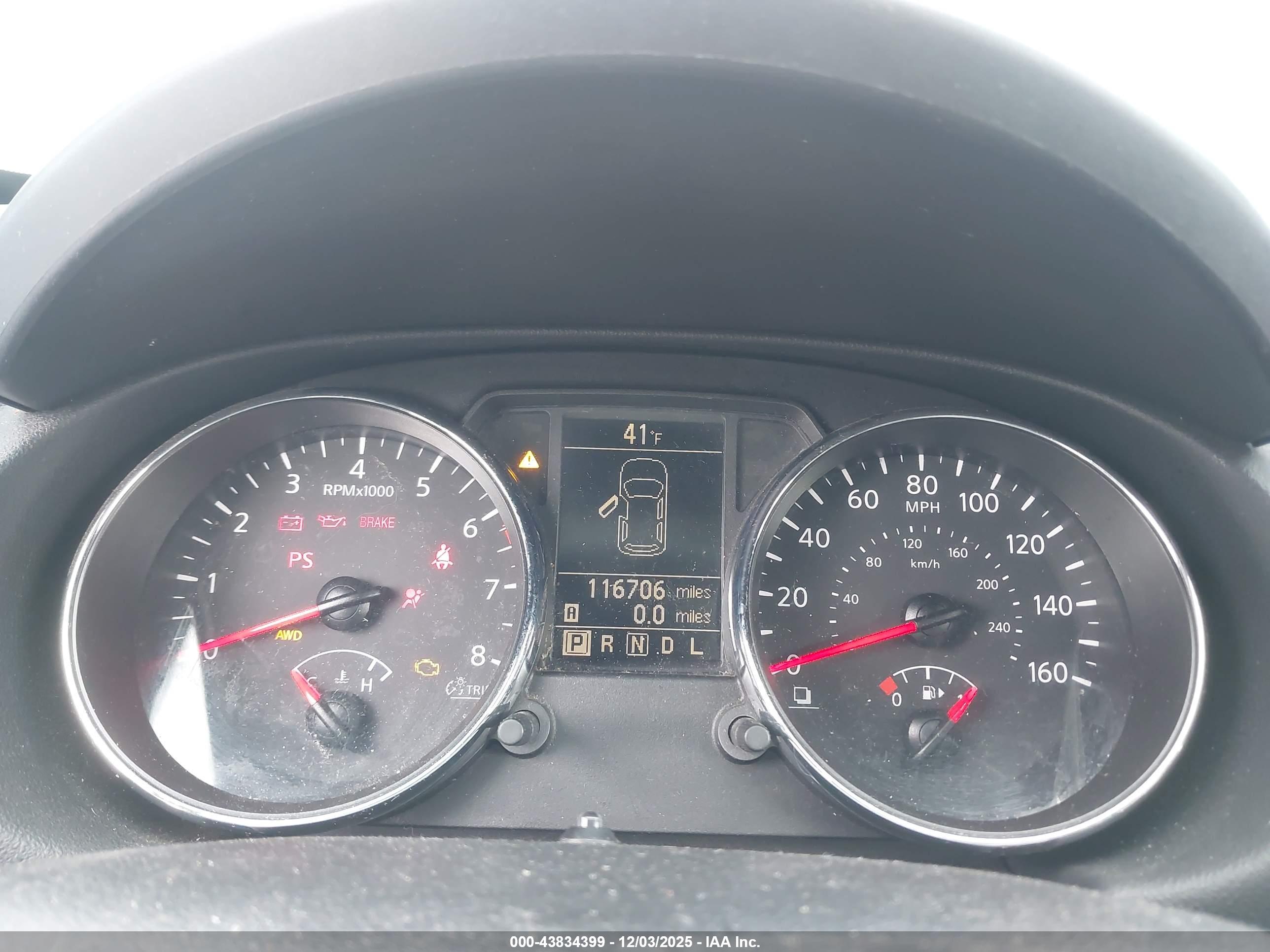 NISSAN ROGUE image 7