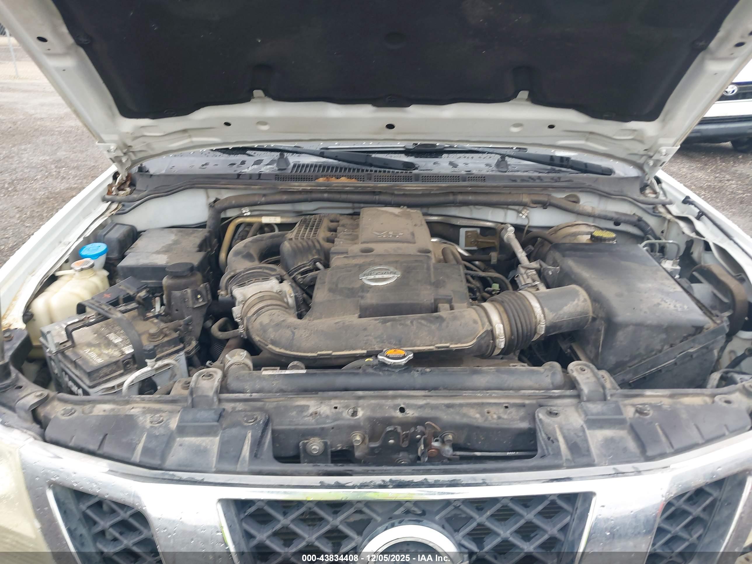 NISSAN FRONTIER image 10