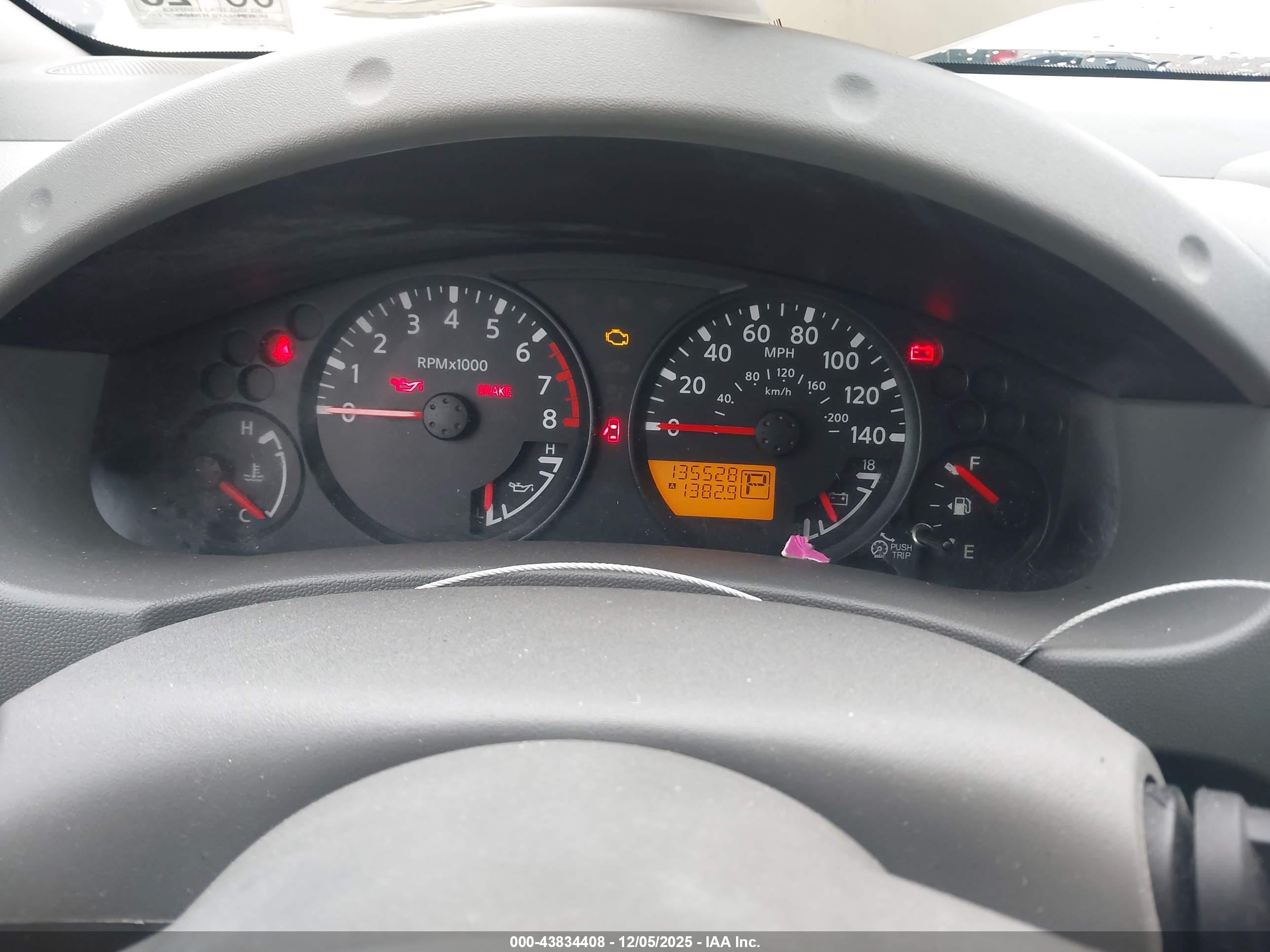 NISSAN FRONTIER image 7
