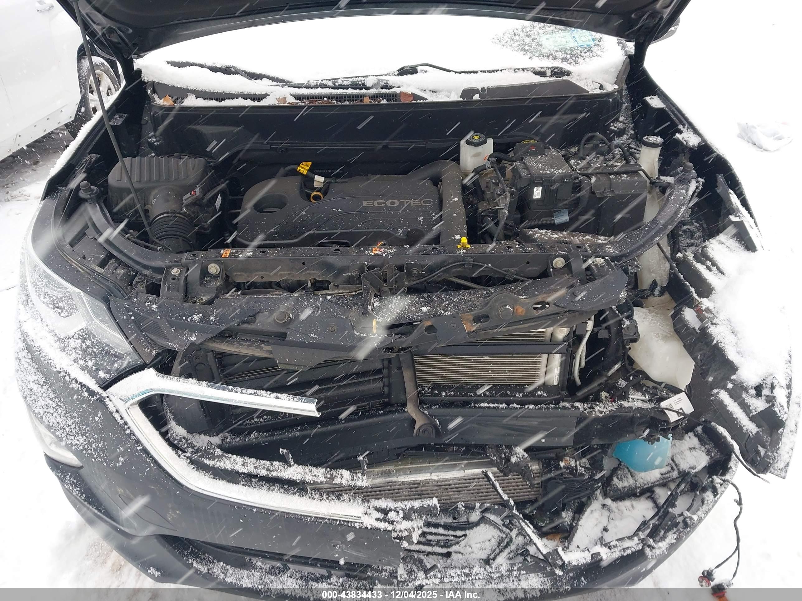 CHEVROLET EQUINOX image 10