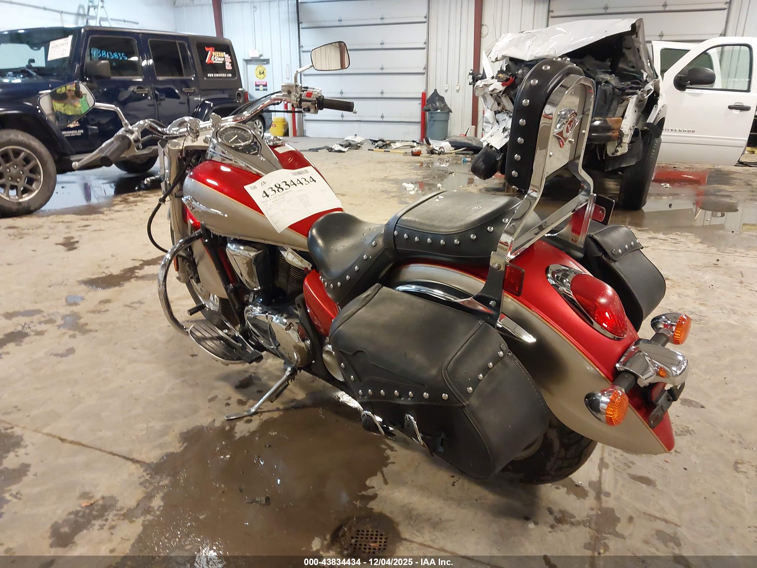 KAWASAKI VN900 image 3