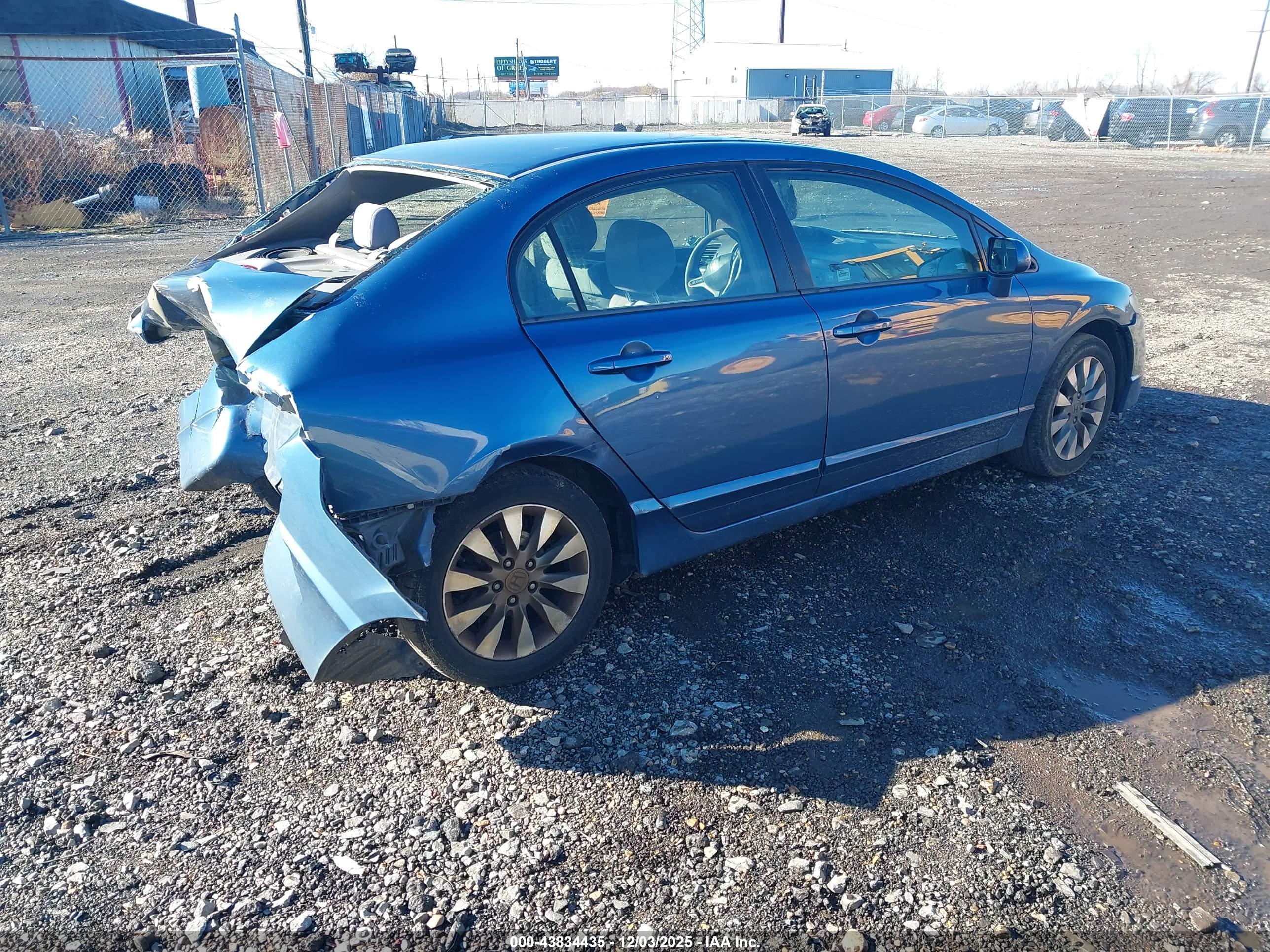HONDA CIVIC image 4