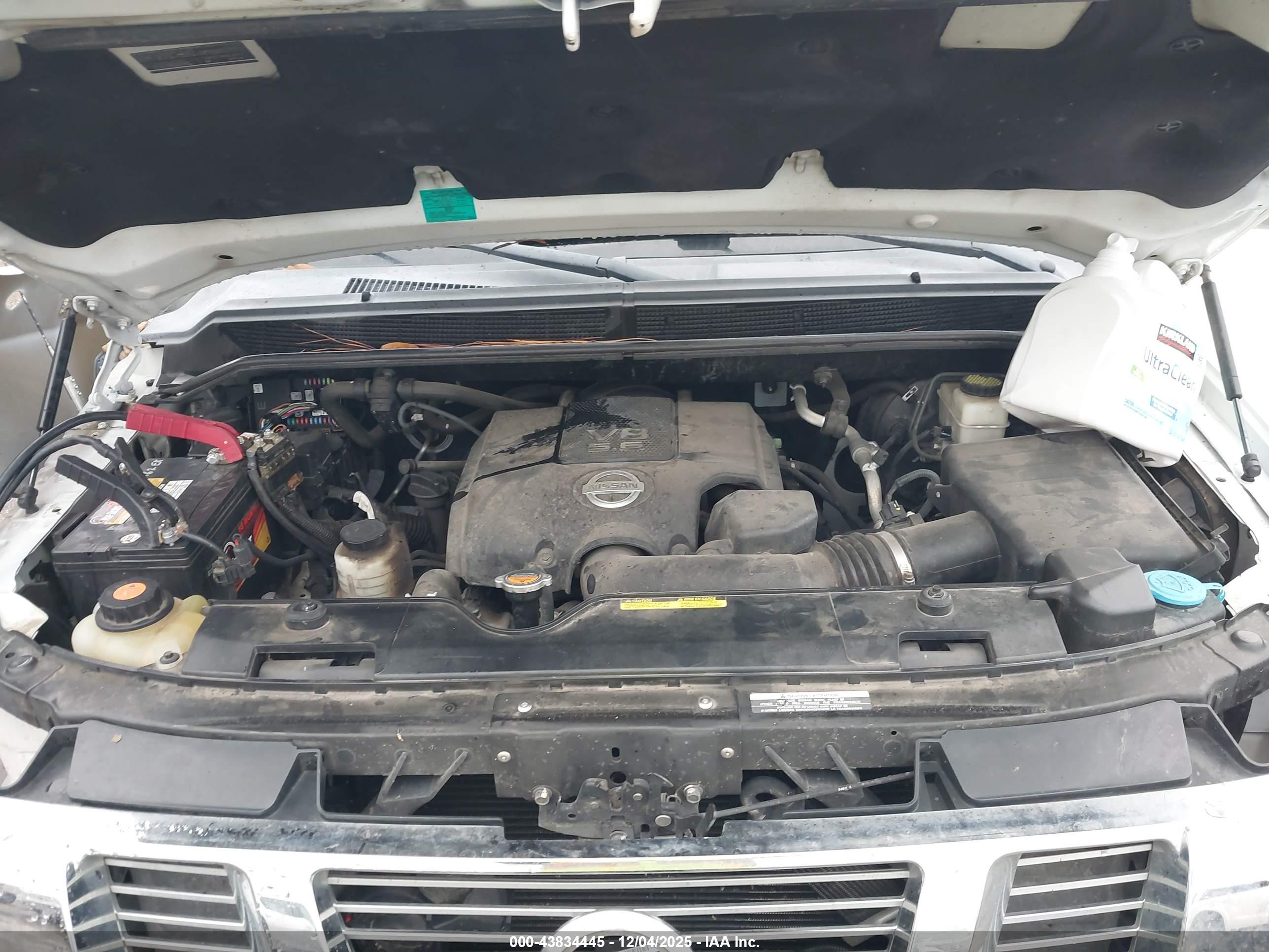 NISSAN TITAN image 10