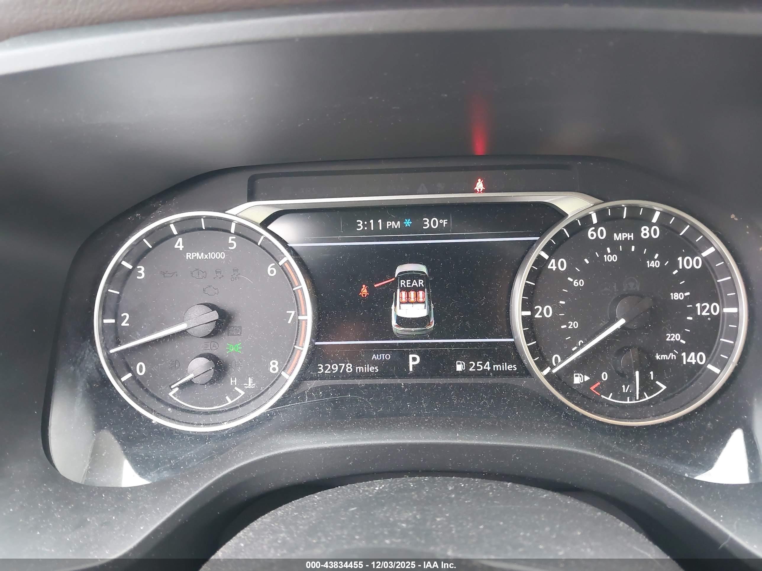 NISSAN ROGUE image 7