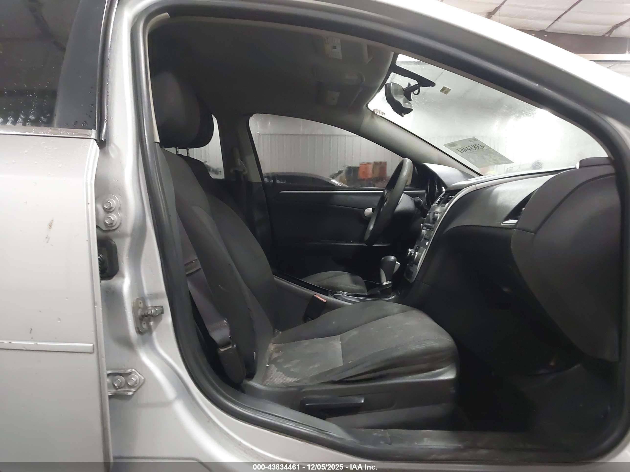 CHEVROLET MALIBU image 5