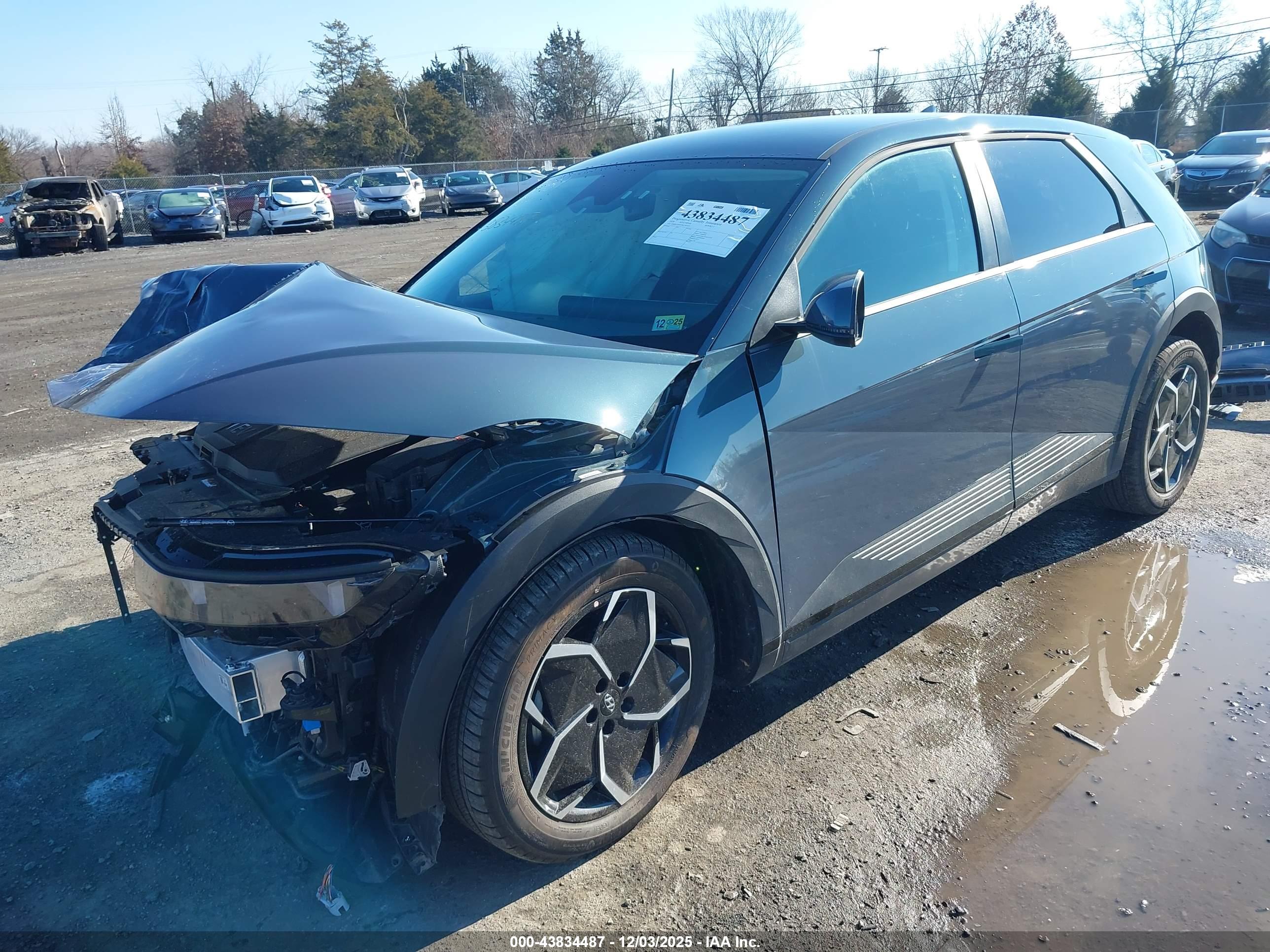HYUNDAI IONIQ image 2