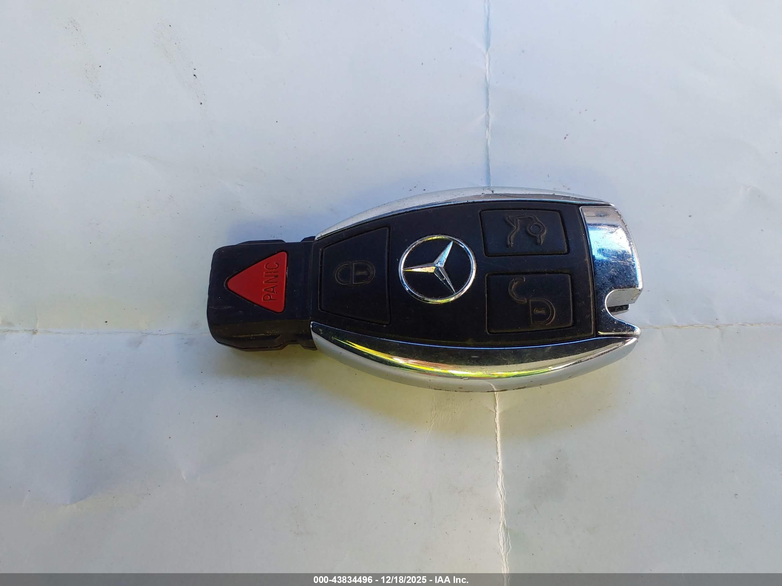 MERCEDES-BENZ C image 11