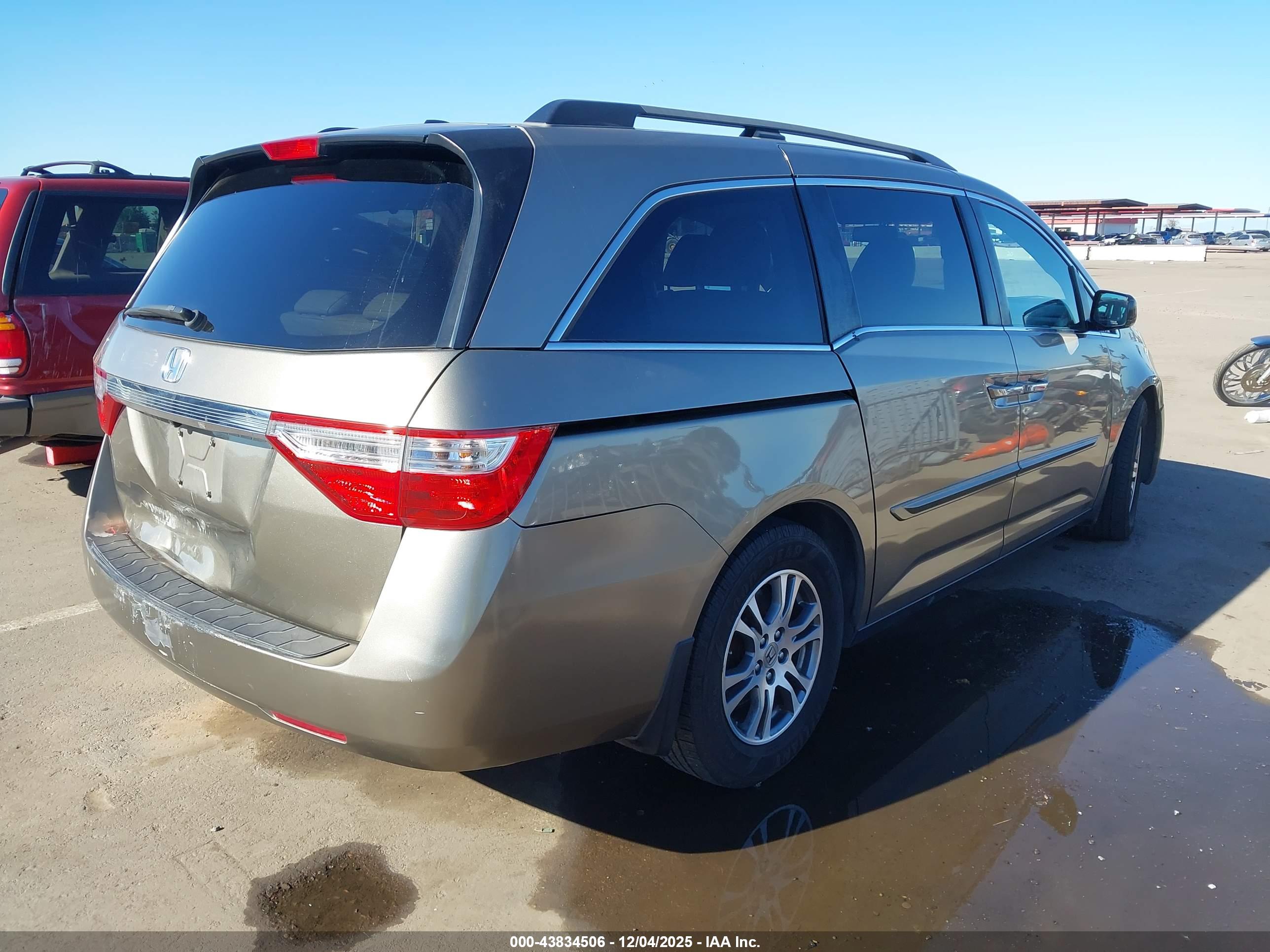HONDA ODYSSEY image 4