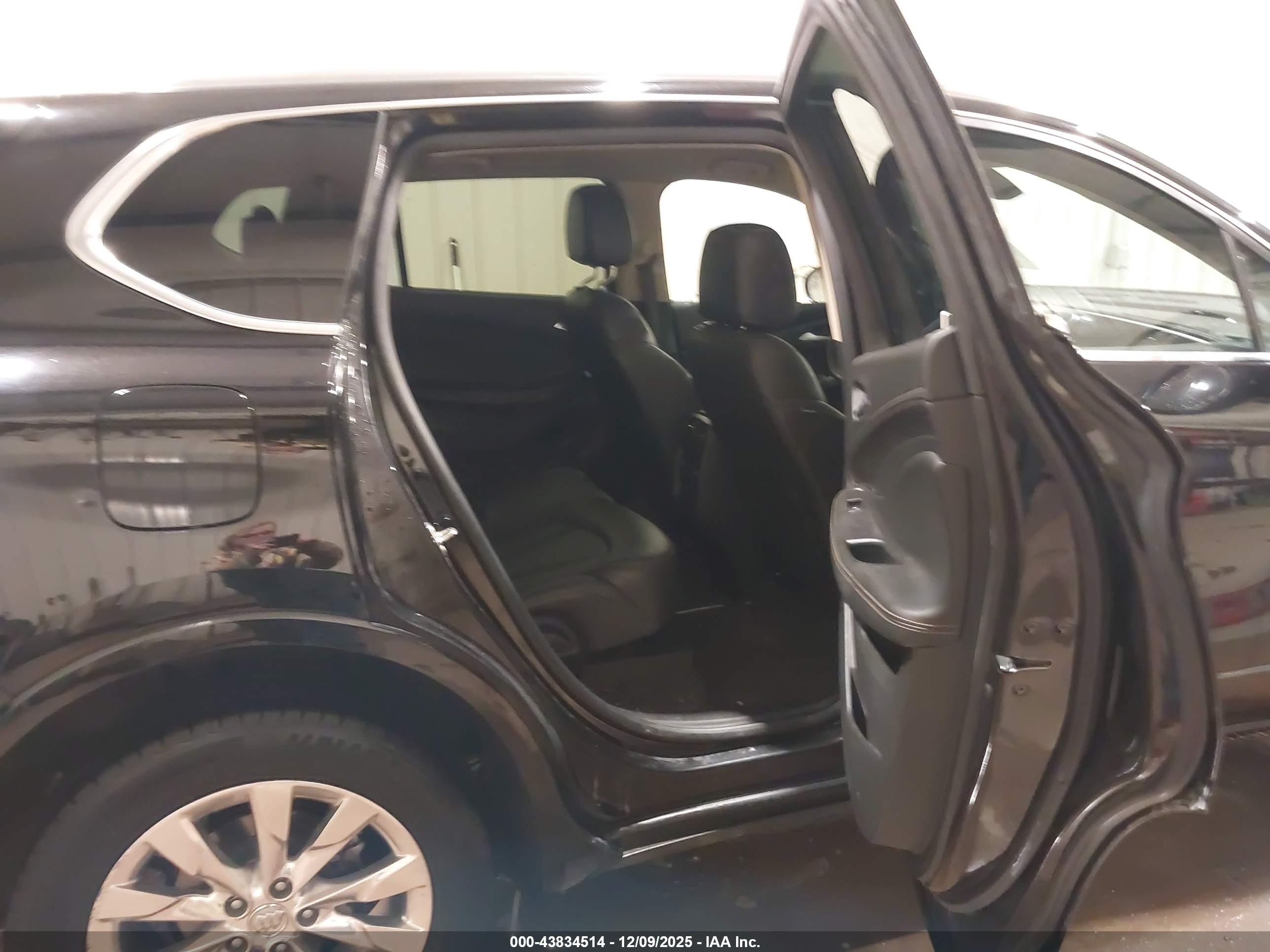 BUICK ENVISION image 8