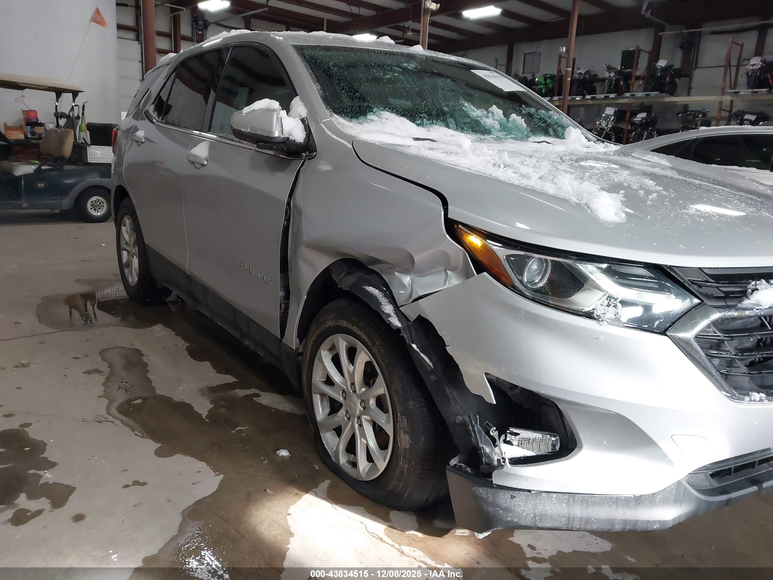 CHEVROLET EQUINOX image 6