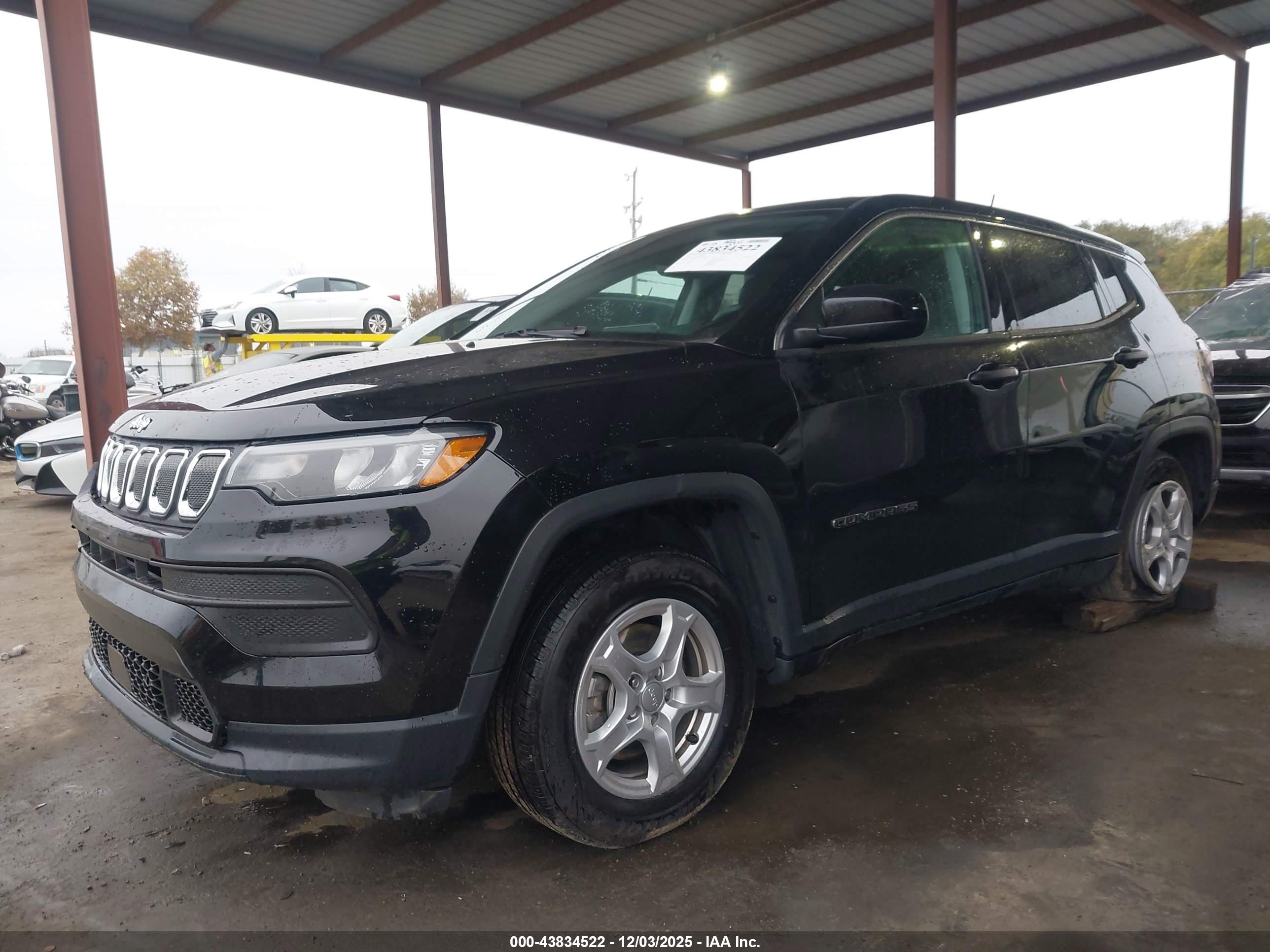 JEEP COMPASS image 2