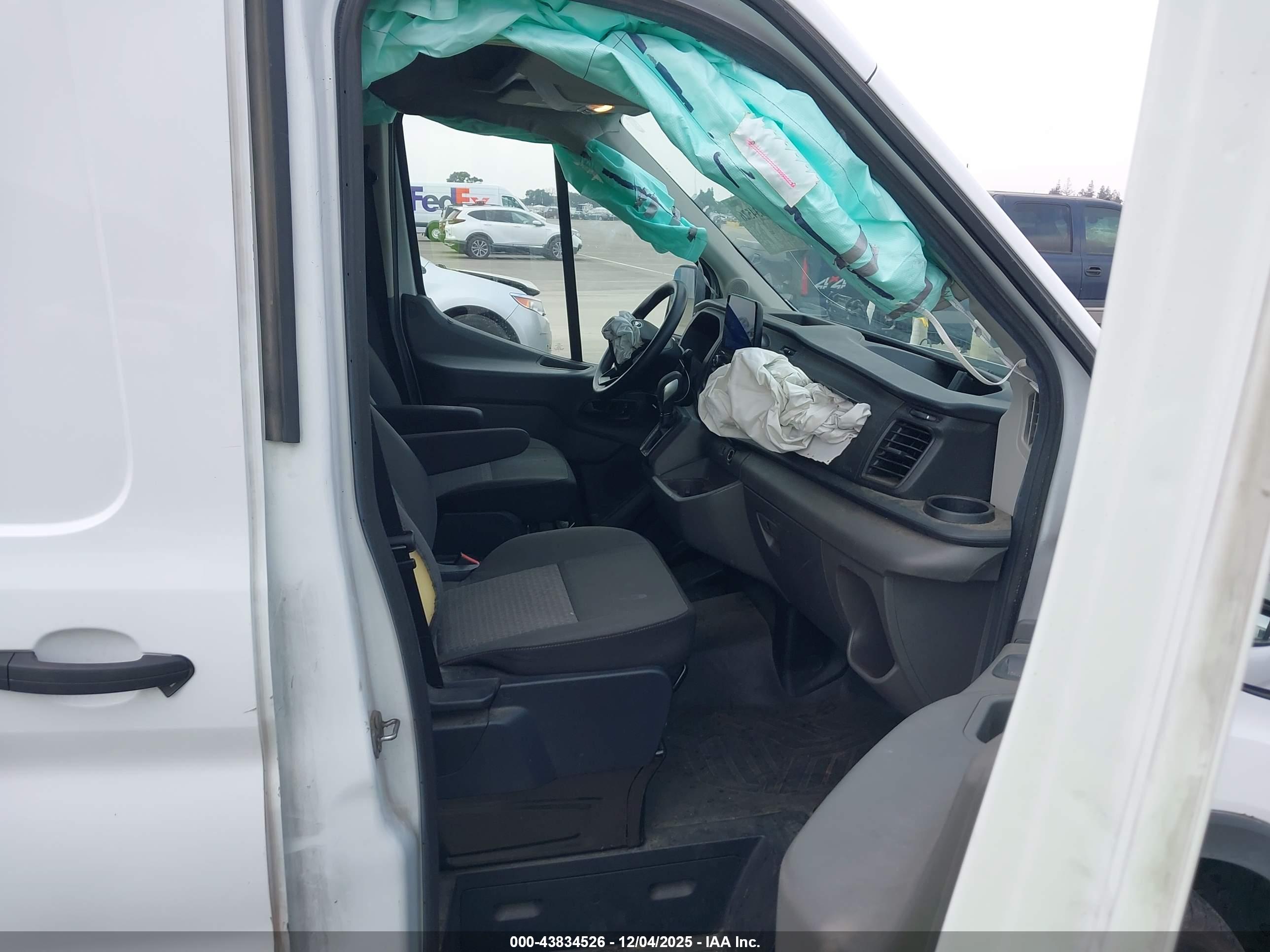FORD TRANSIT-350 image 5