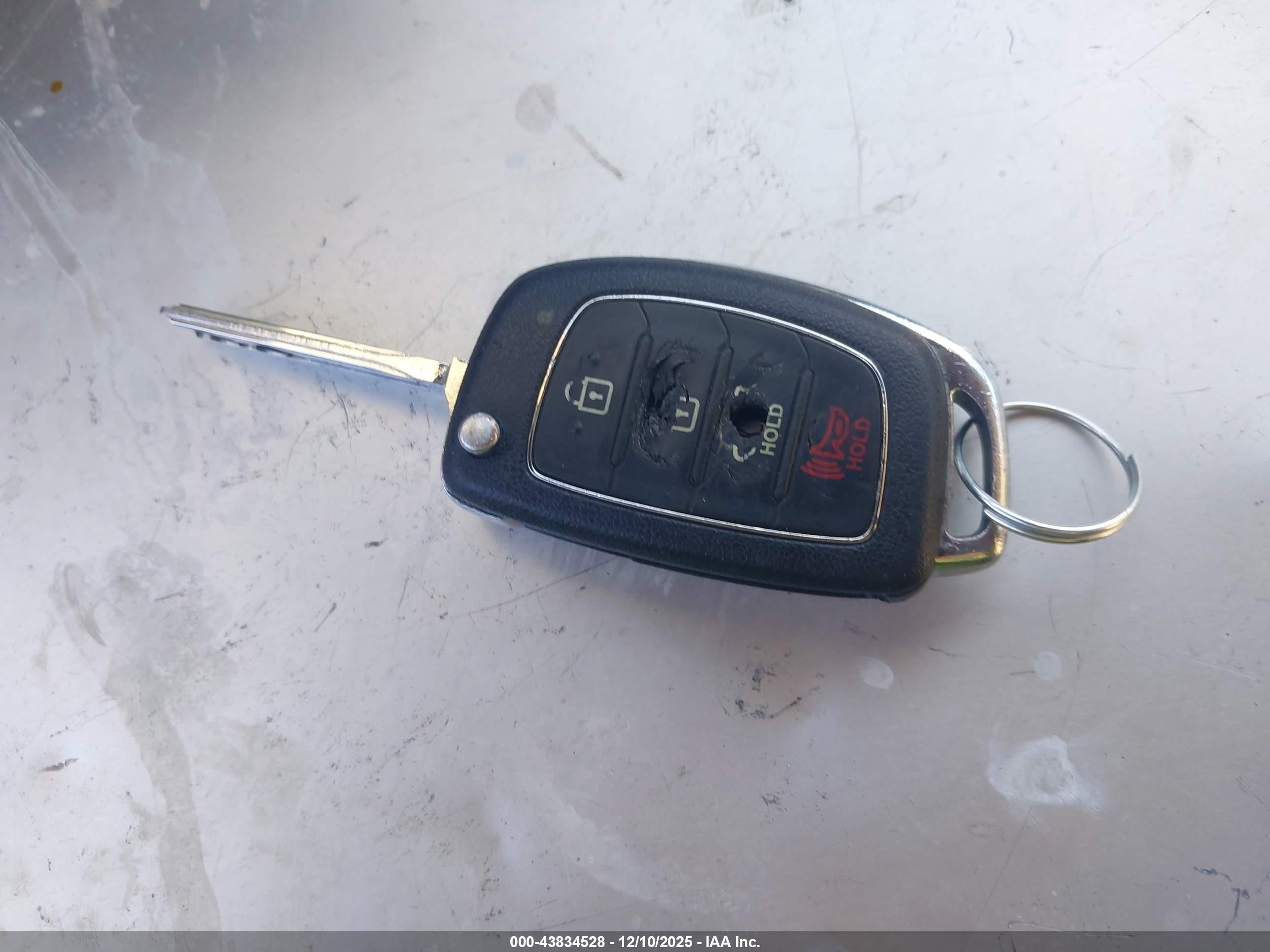 HYUNDAI SONATA image 11