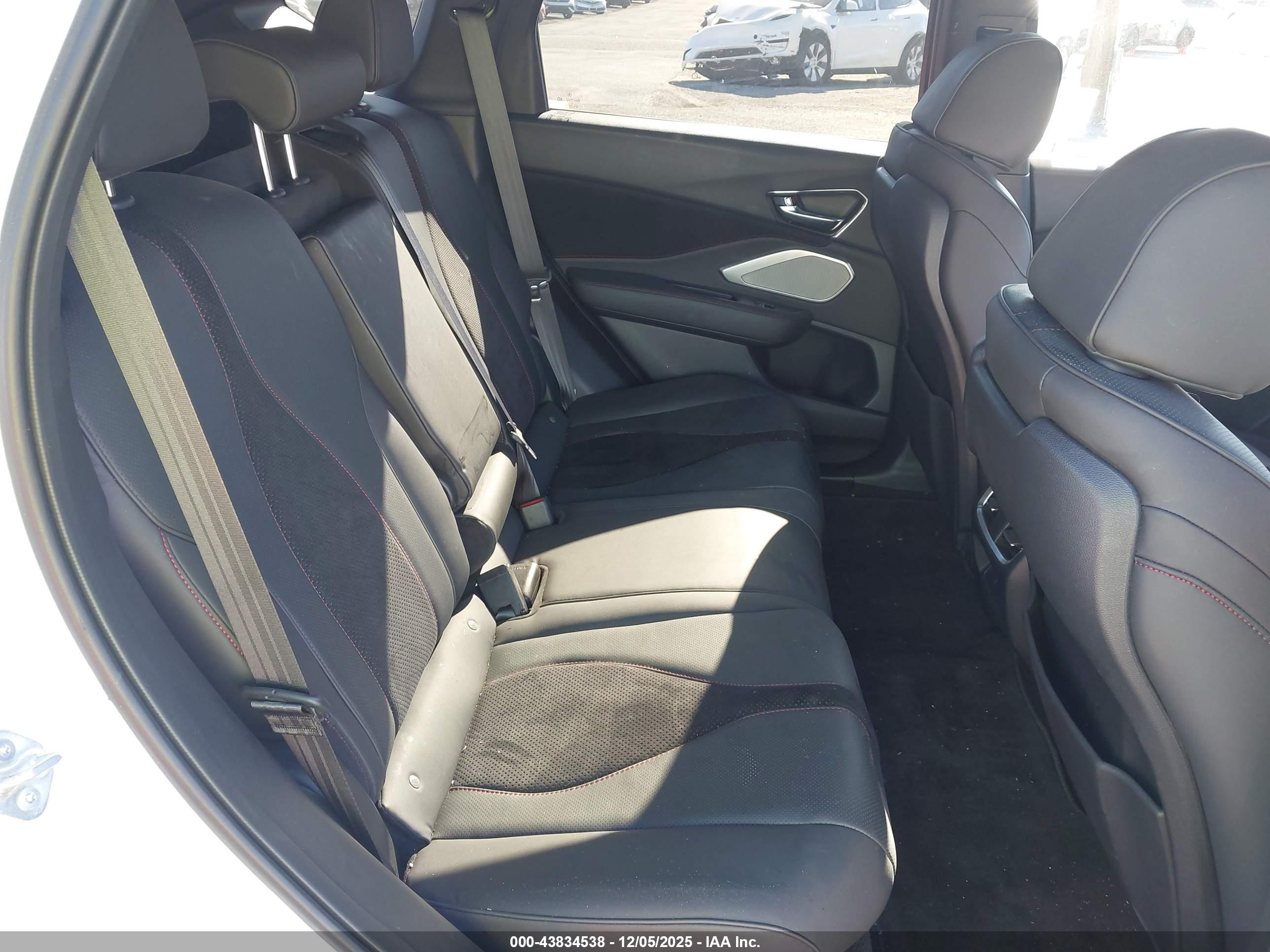 ACURA RDX image 8