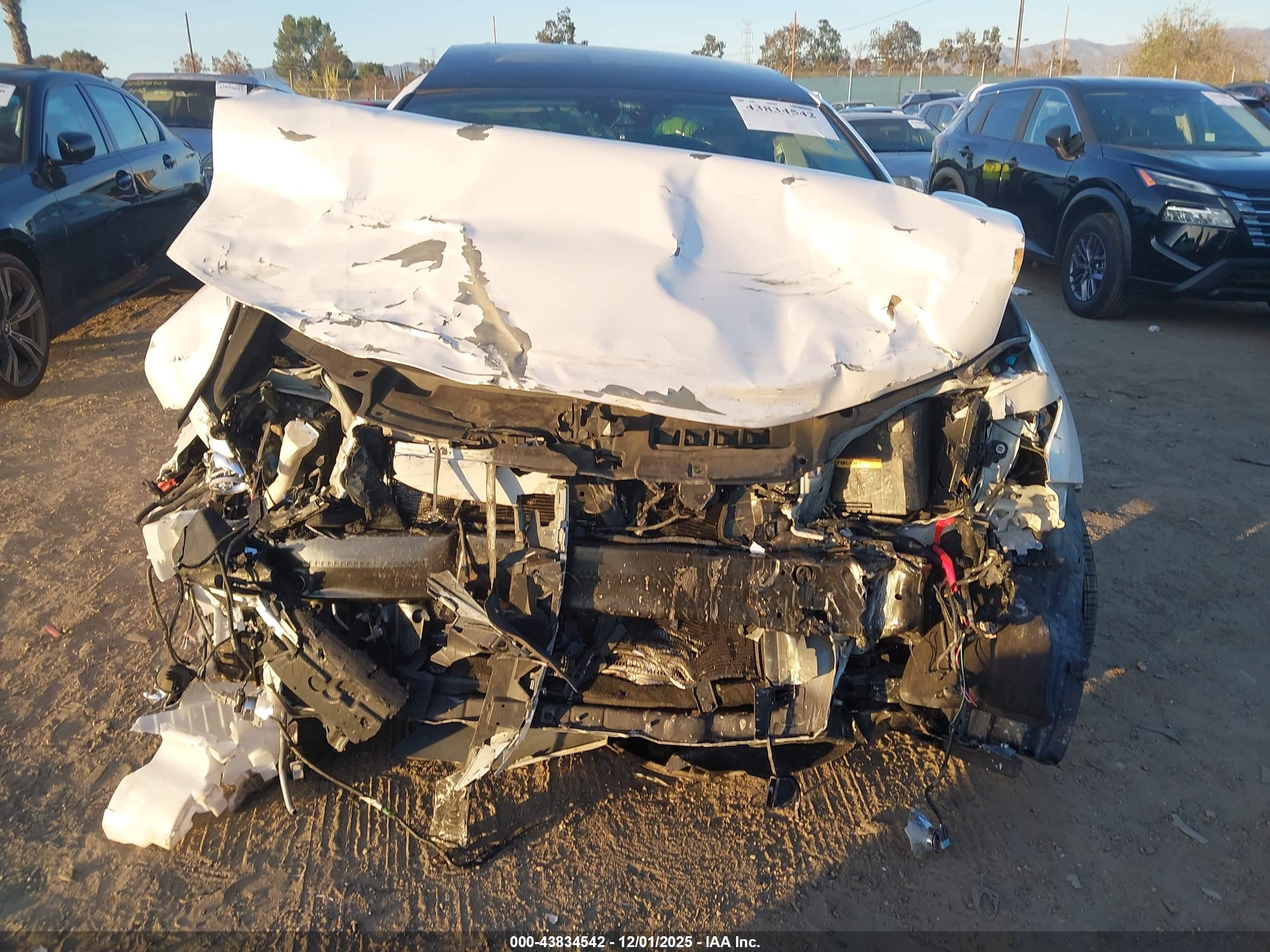 LEXUS ES image 6