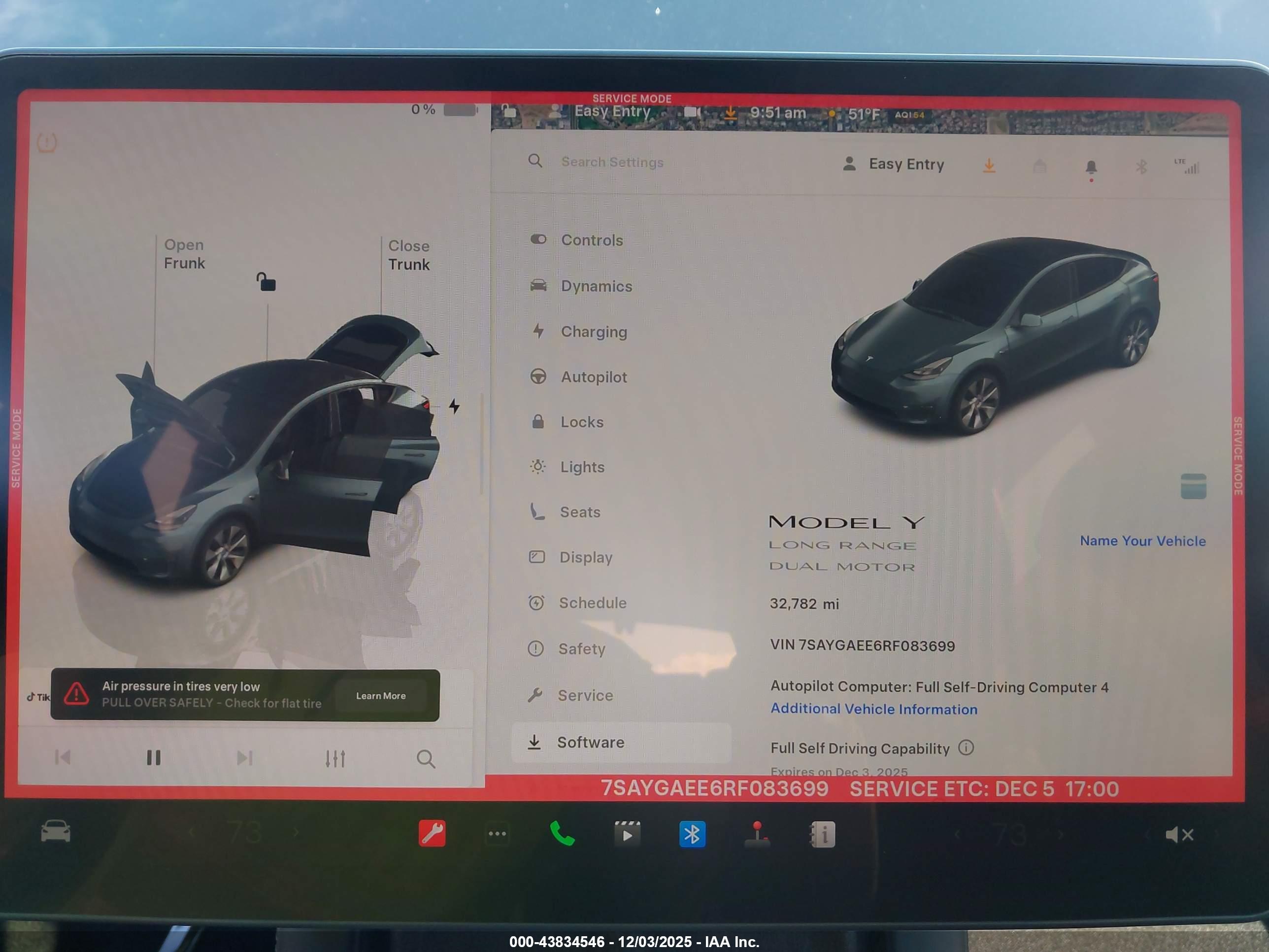 TESLA MODEL image 7