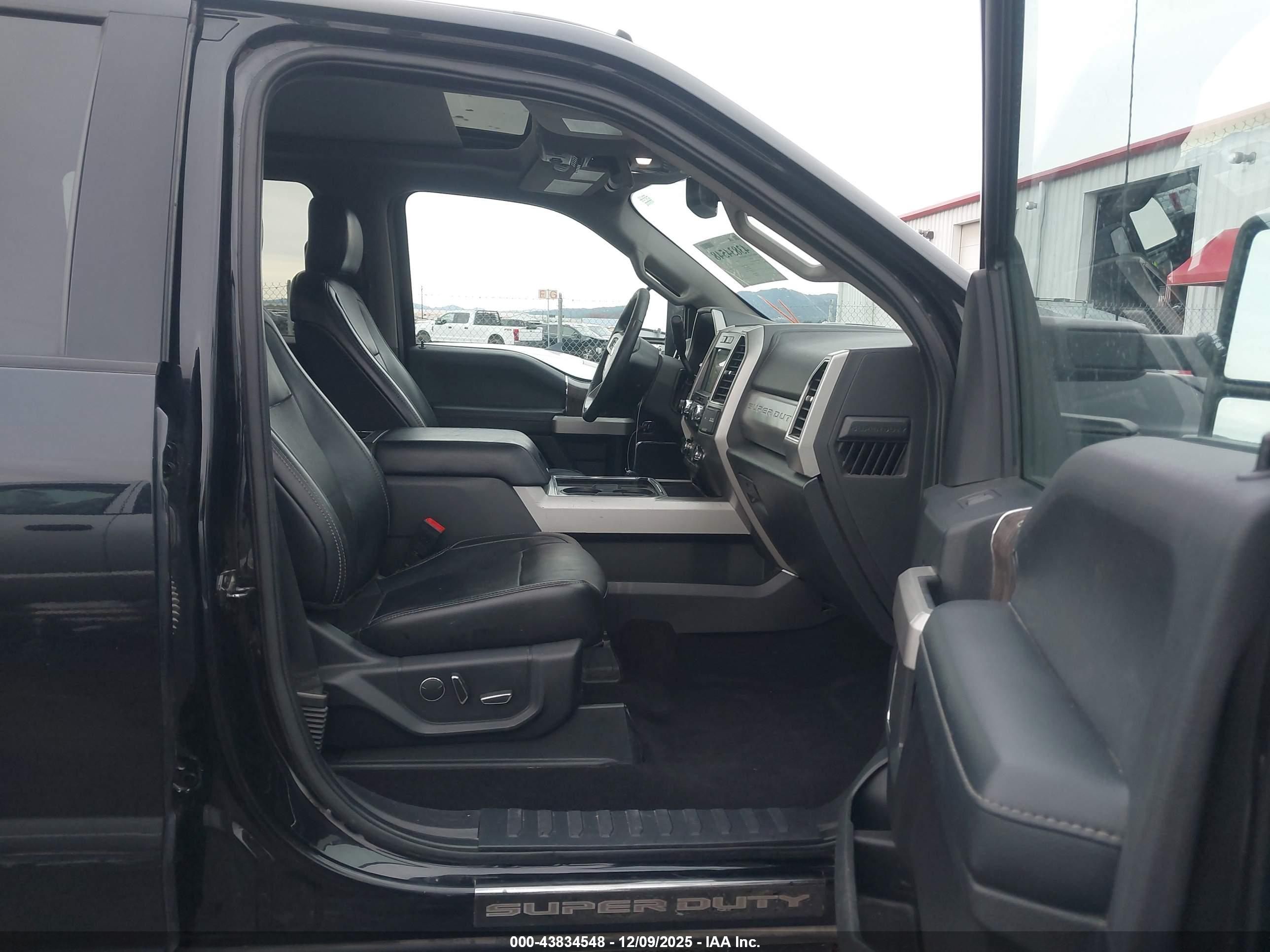 FORD F-350 image 7