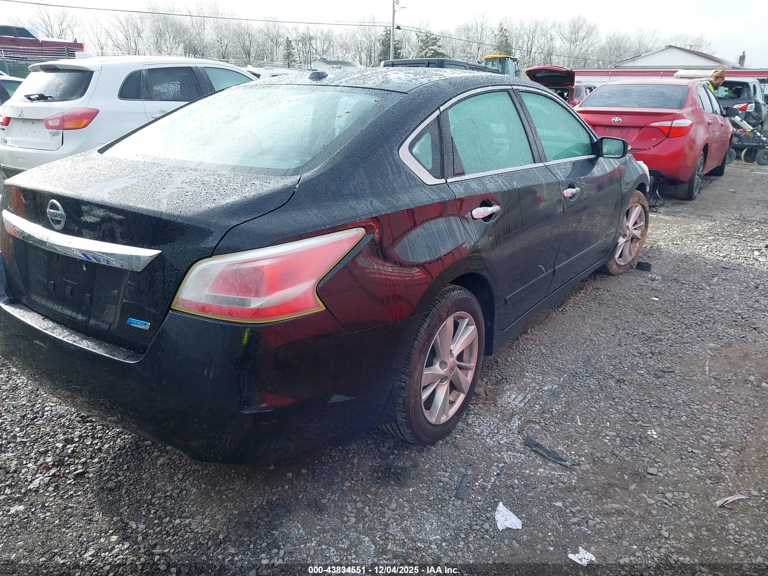 NISSAN ALTIMA image 4