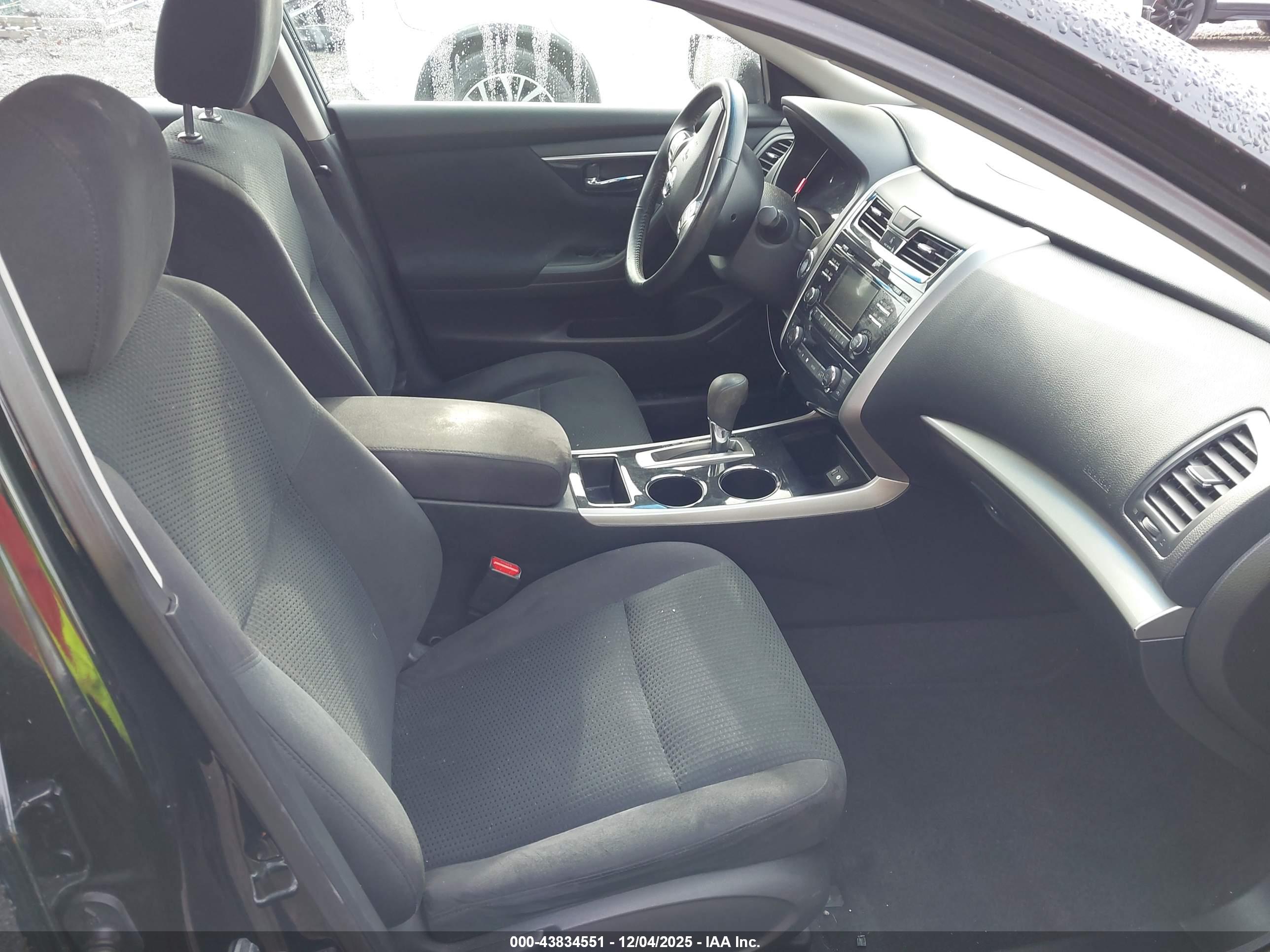 NISSAN ALTIMA image 5