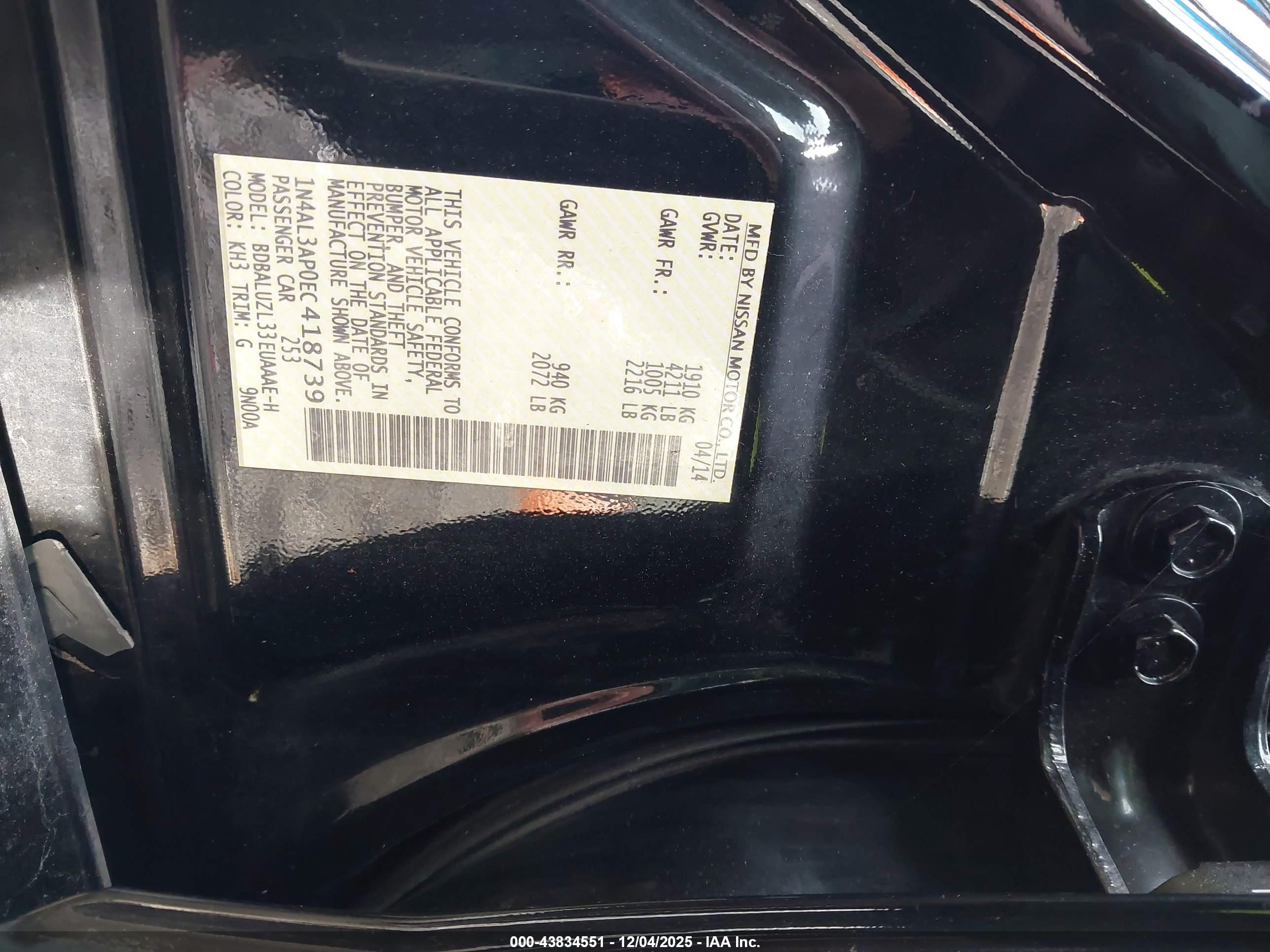 NISSAN ALTIMA image 9