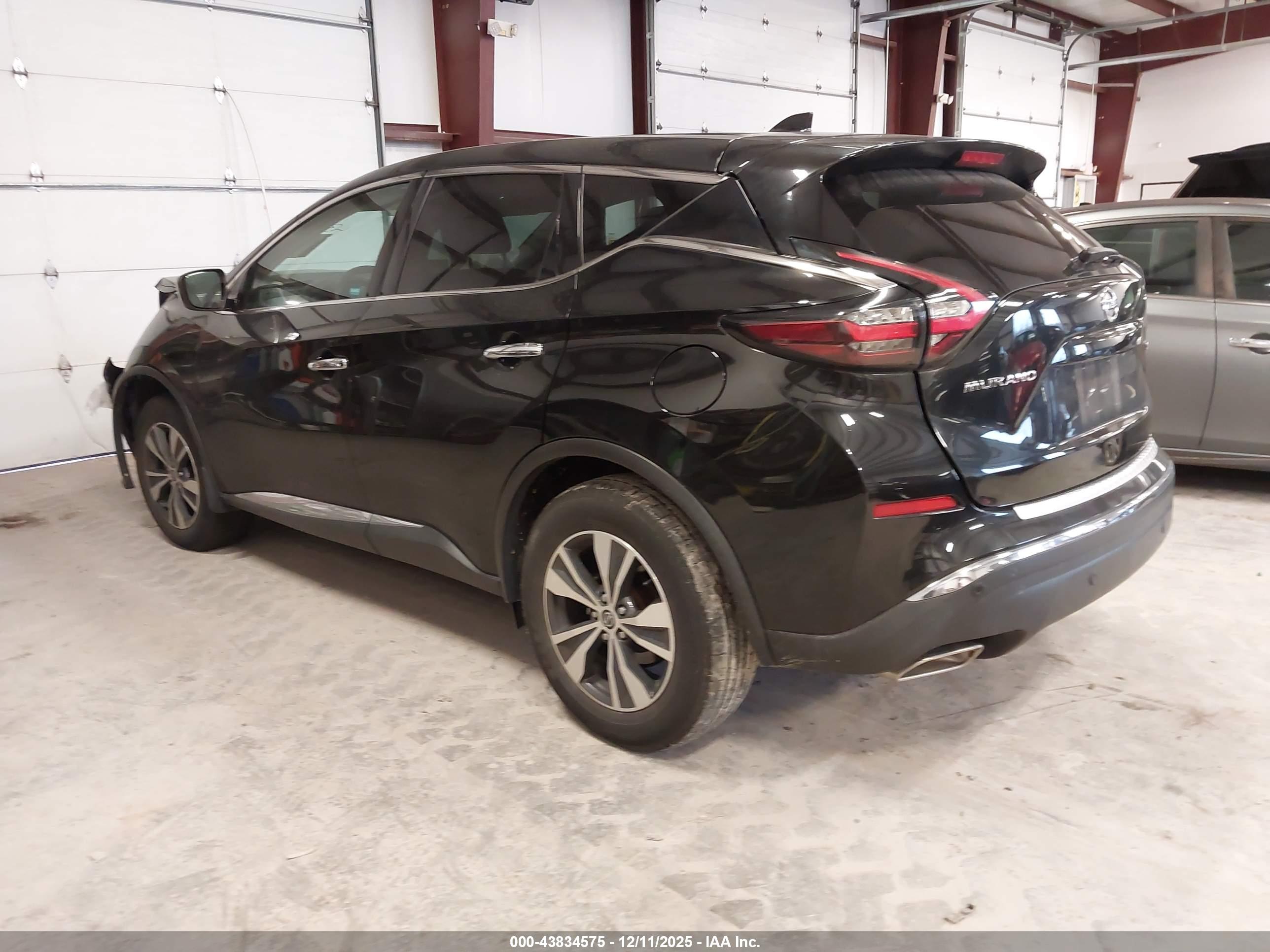 NISSAN MURANO image 3