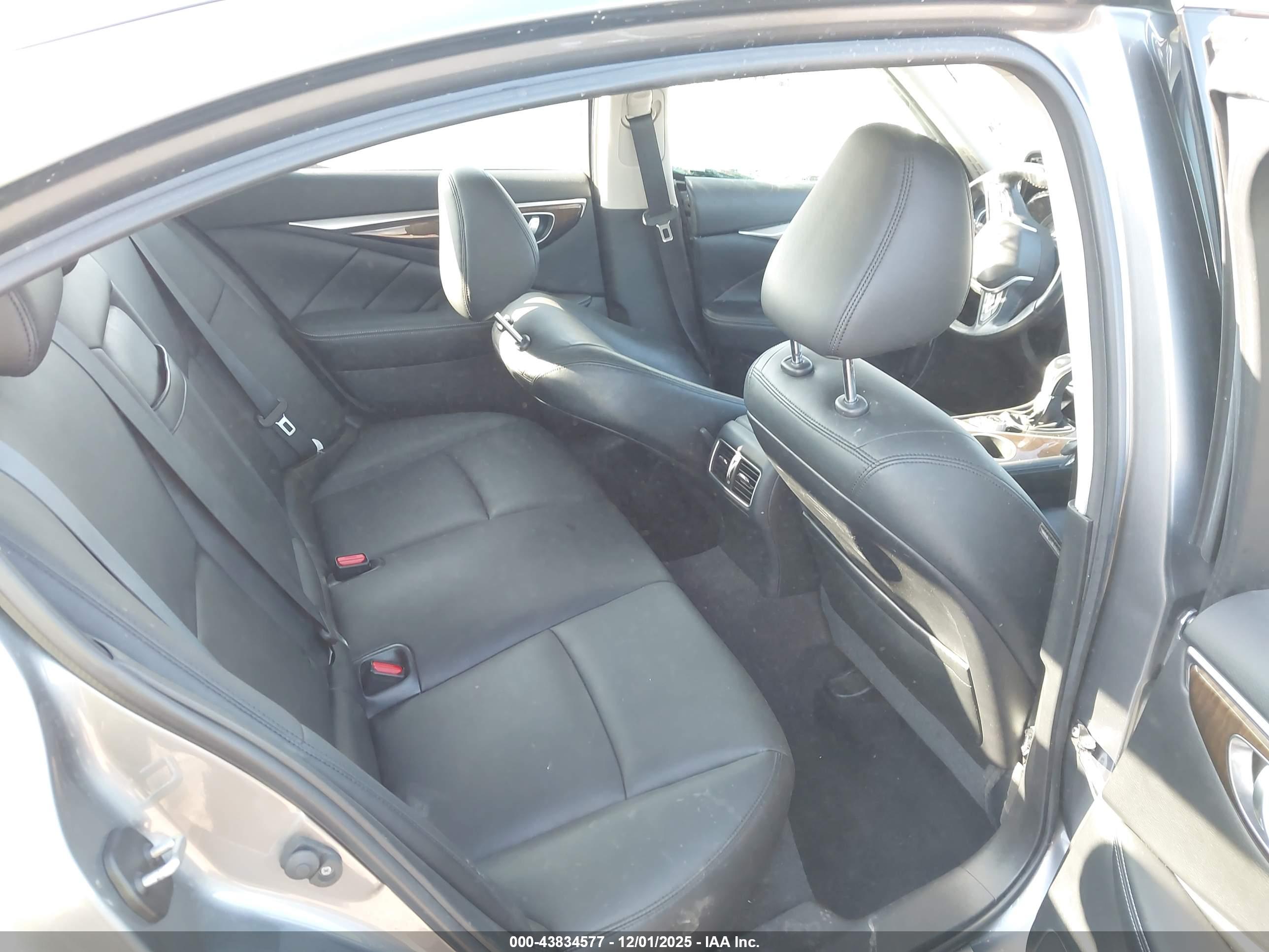 INFINITI Q50 image 5