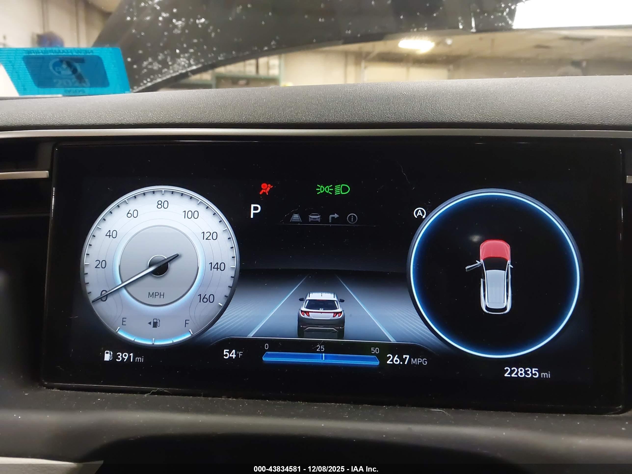 HYUNDAI TUCSON image 7