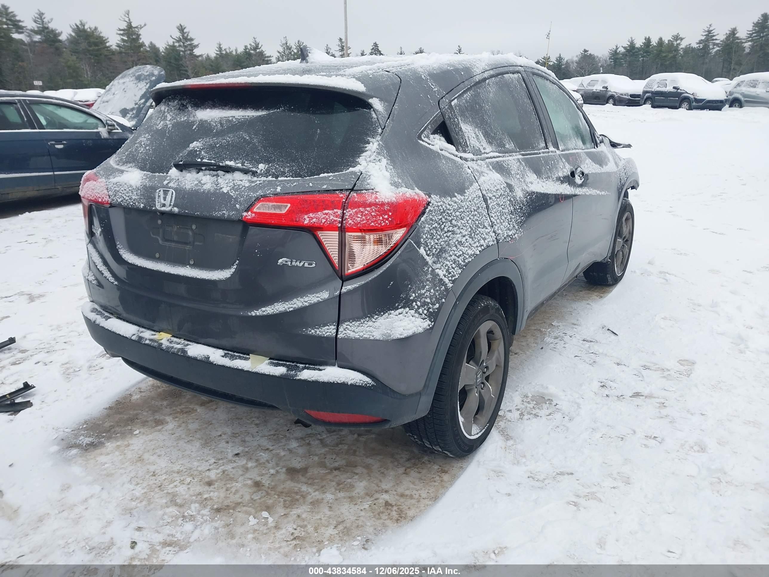 HONDA HR-V image 4