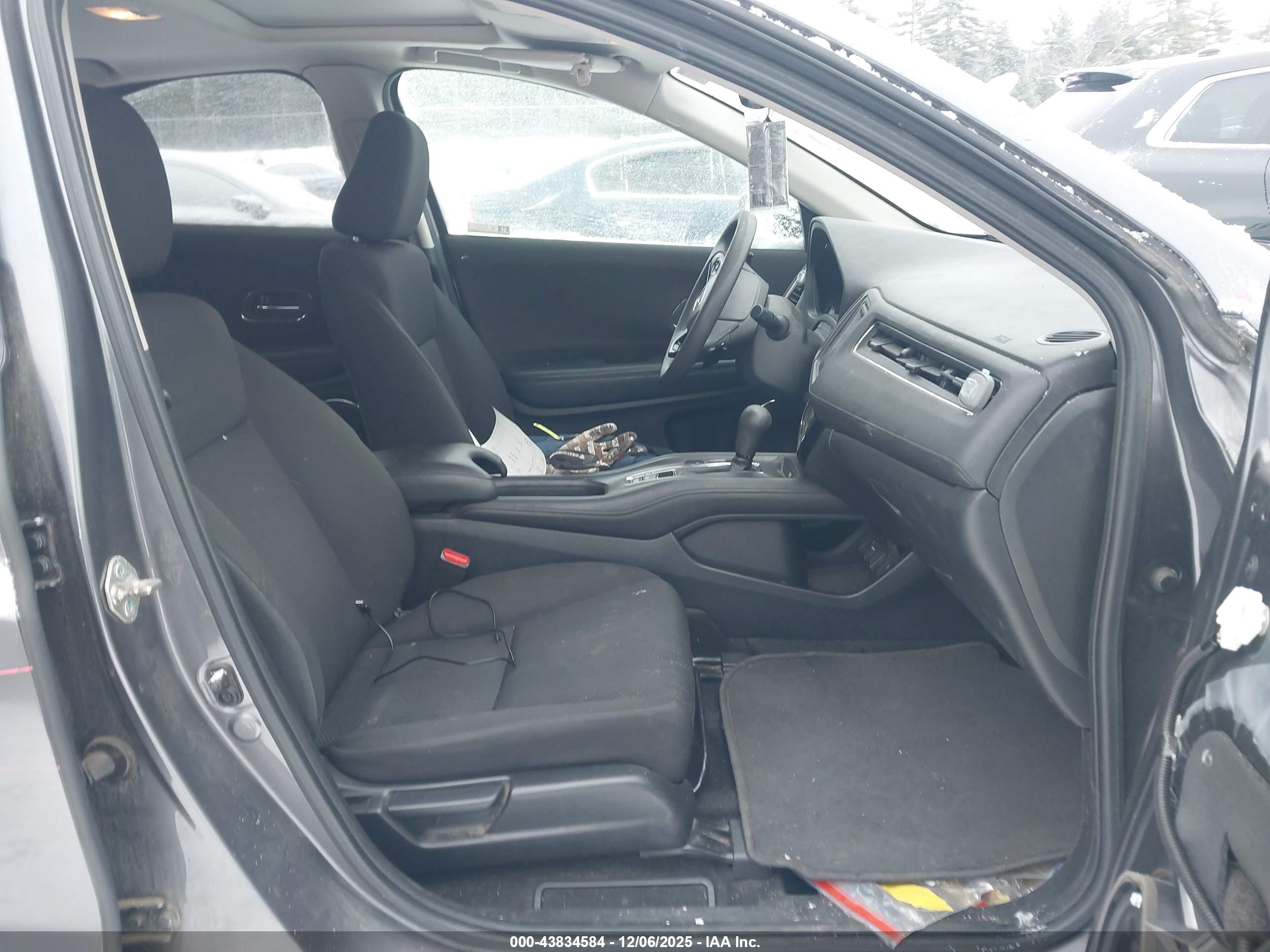HONDA HR-V image 5