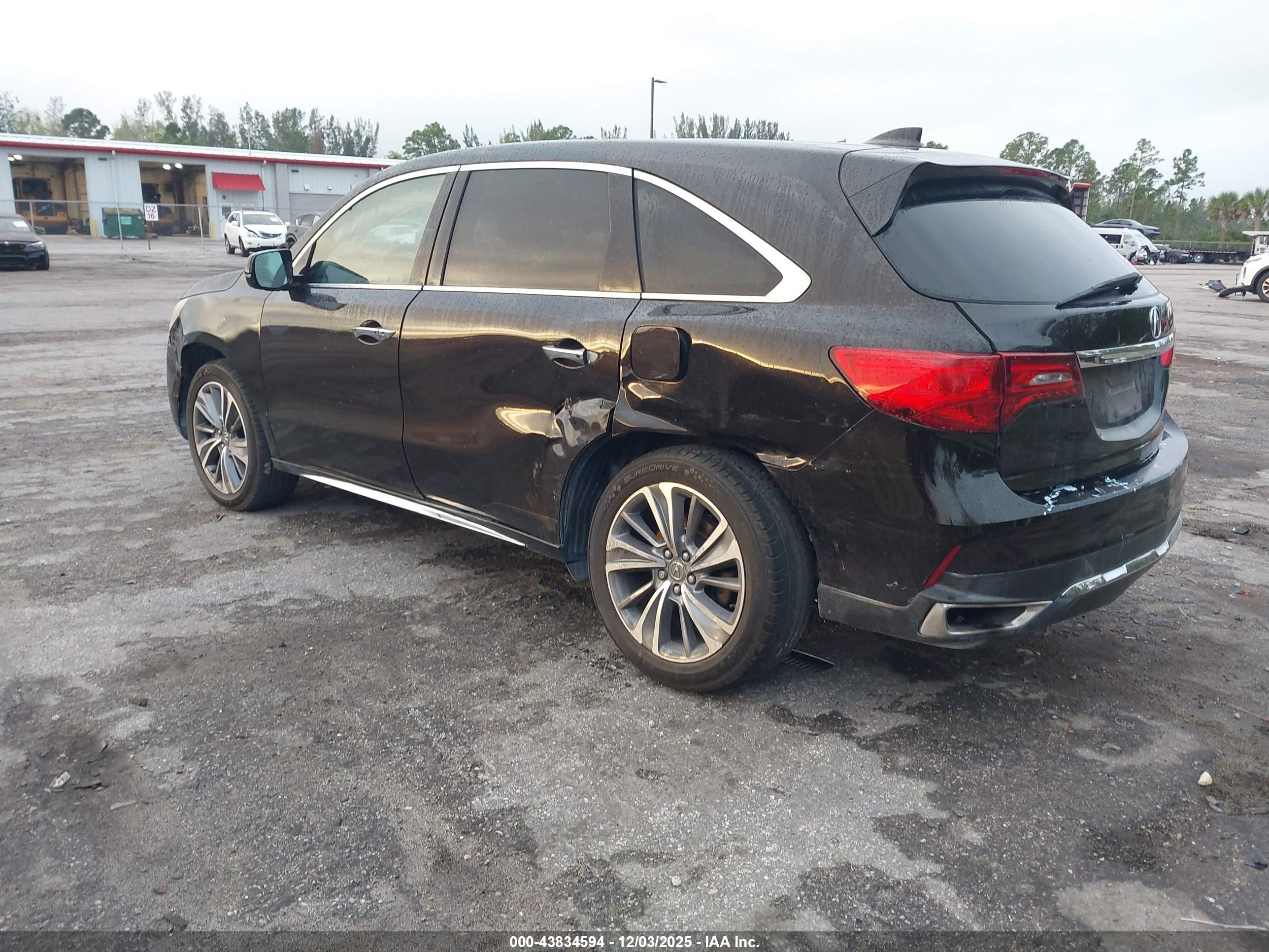 ACURA MDX image 3