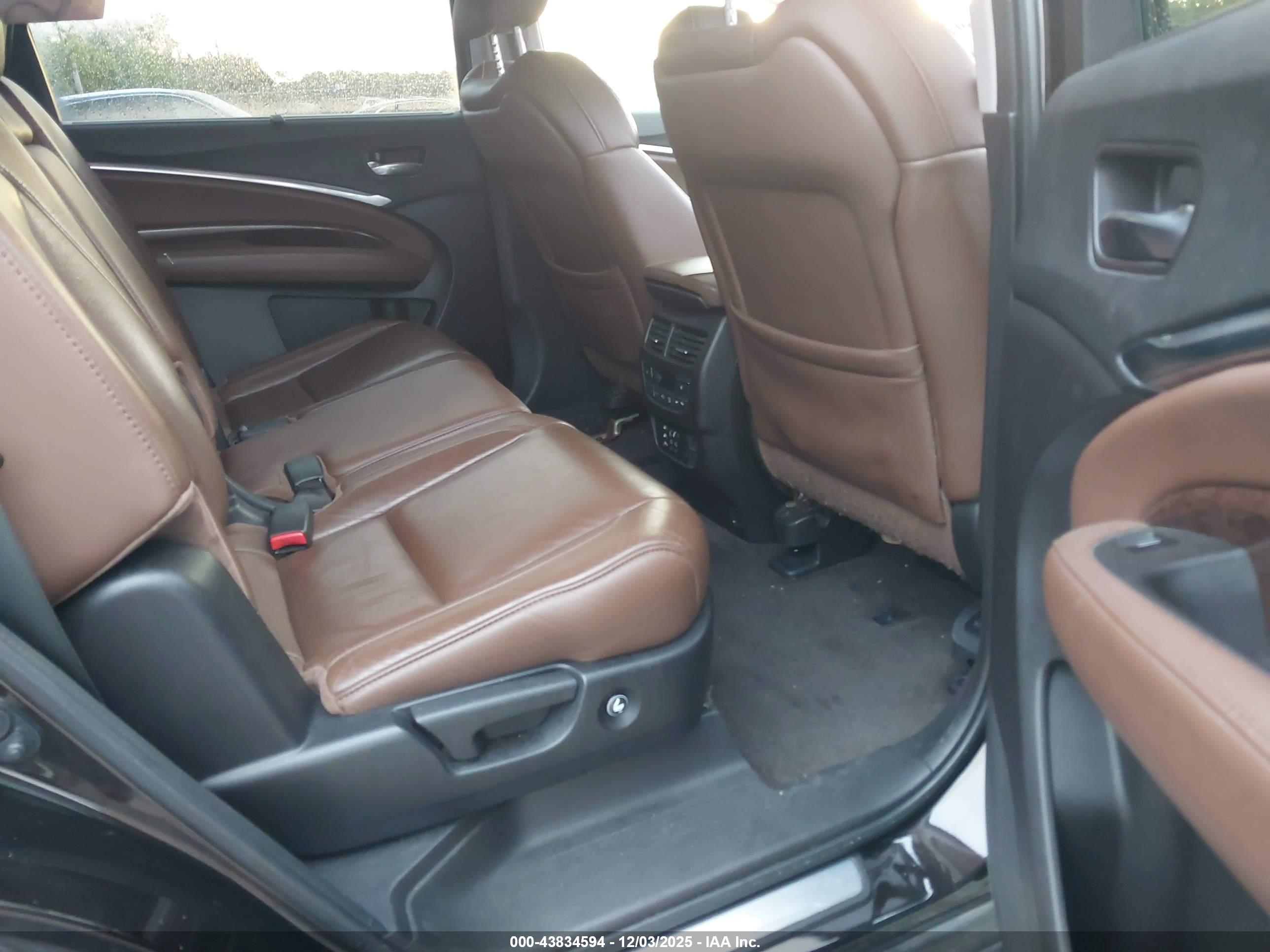 ACURA MDX image 8